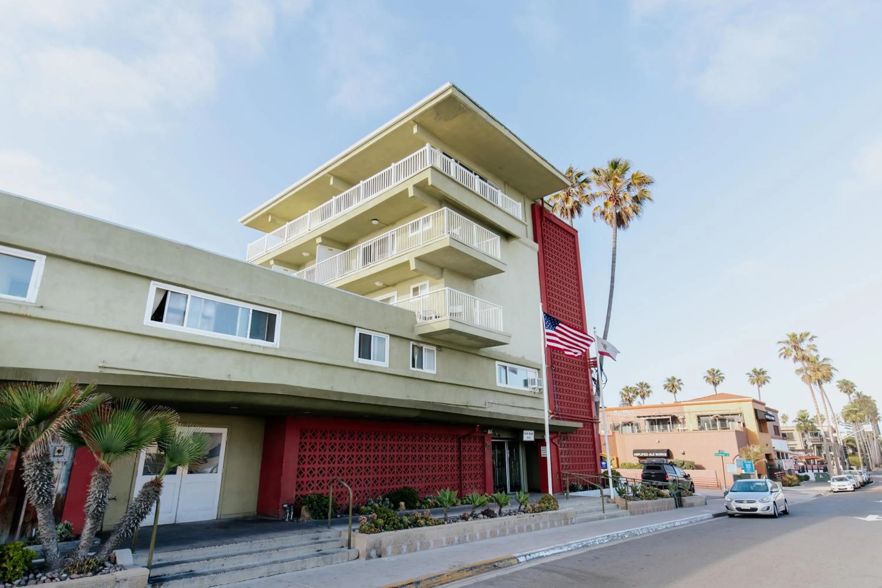 Street view in Surfer Beach Hotel