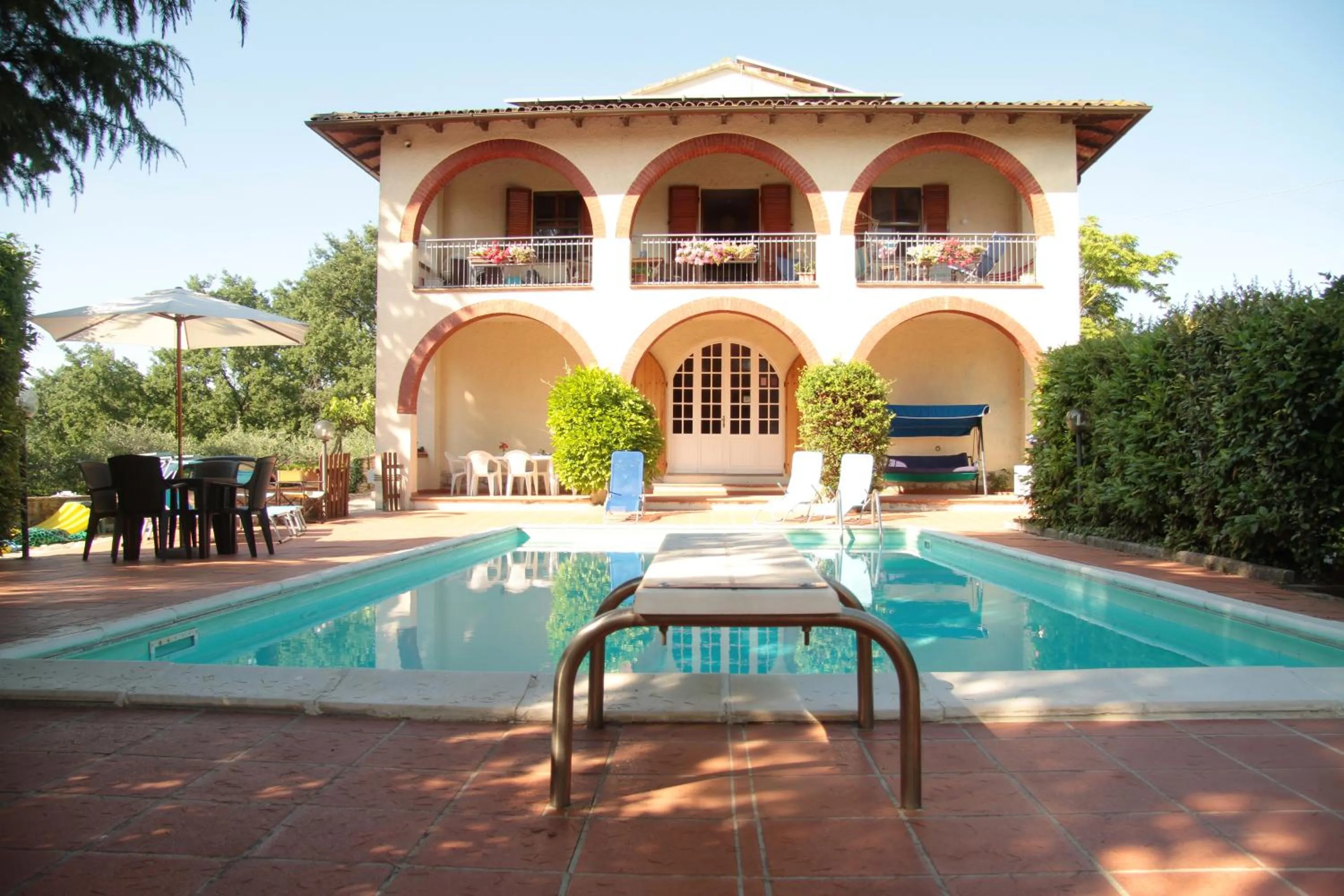 Swimming pool in Il Querceto