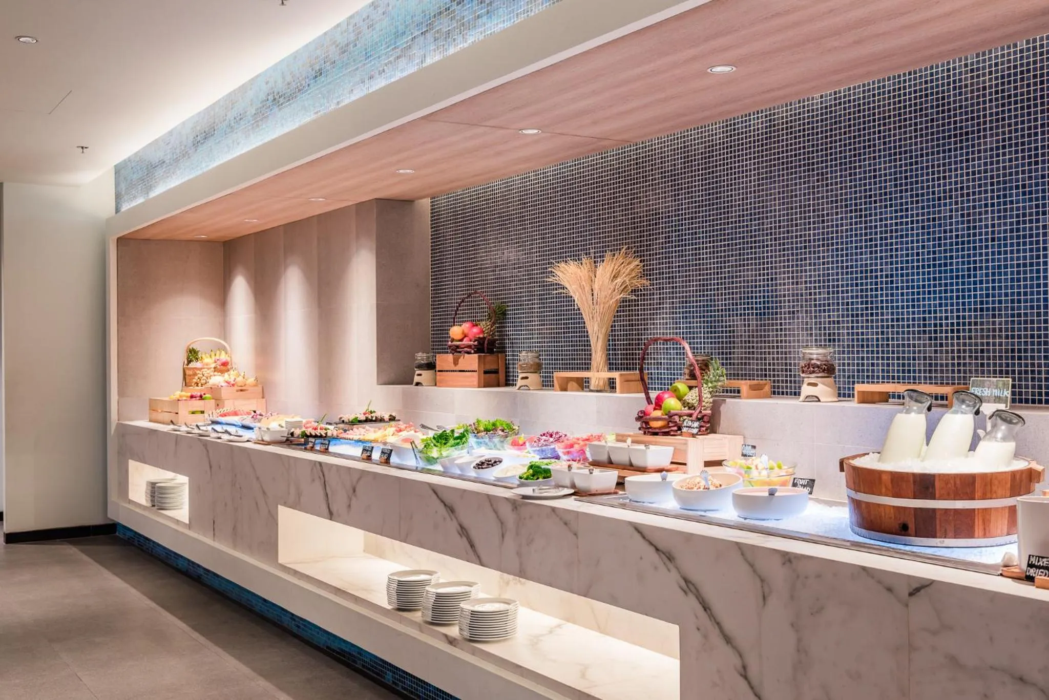 Restaurant/places to eat in Oceanfront Beach Resort