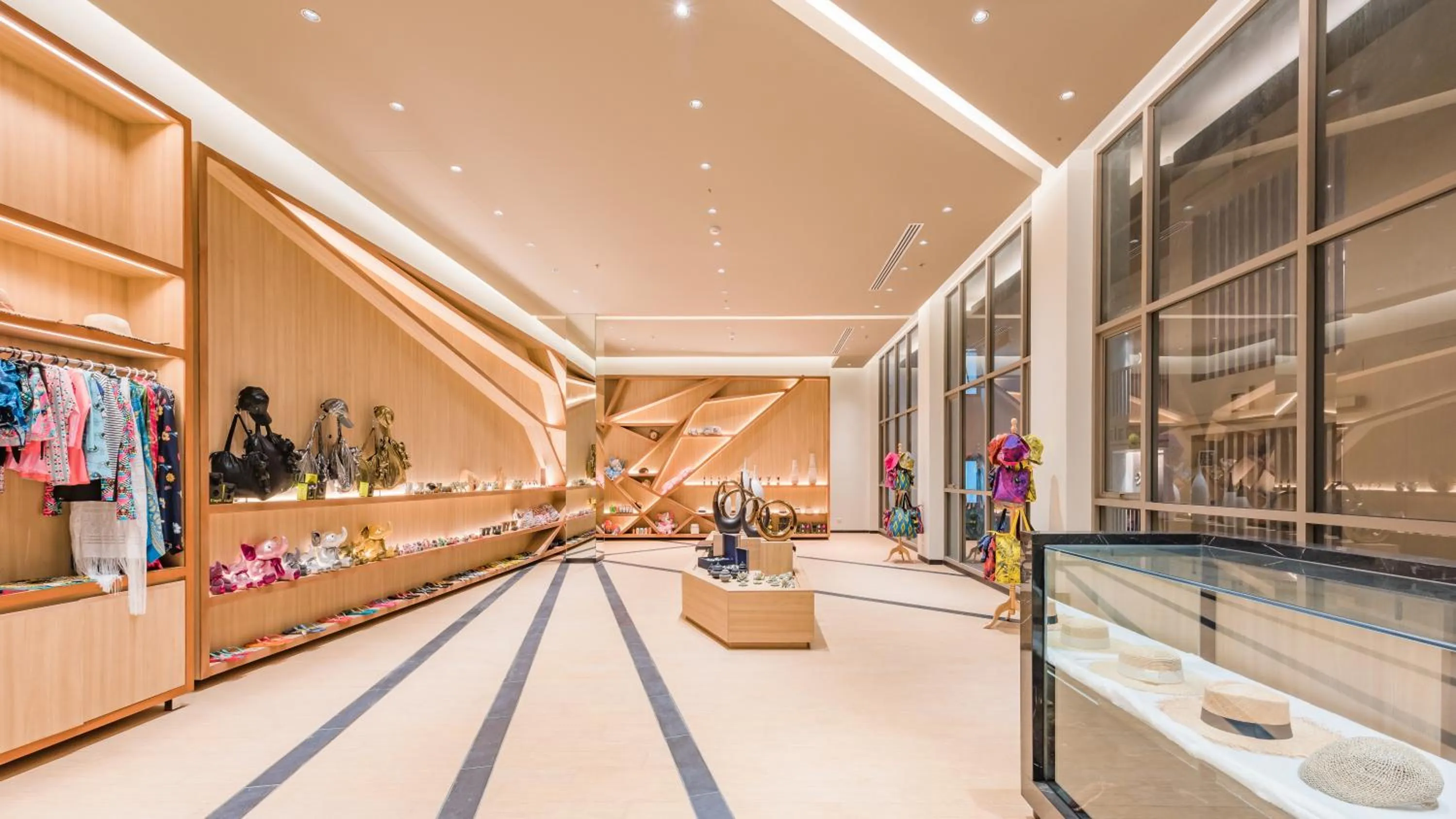 On-site shops in Oceanfront Beach Resort