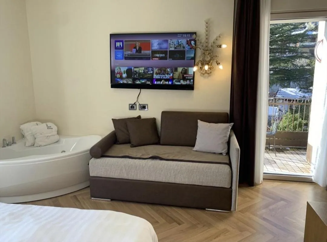 Bed in Hotel Firenze