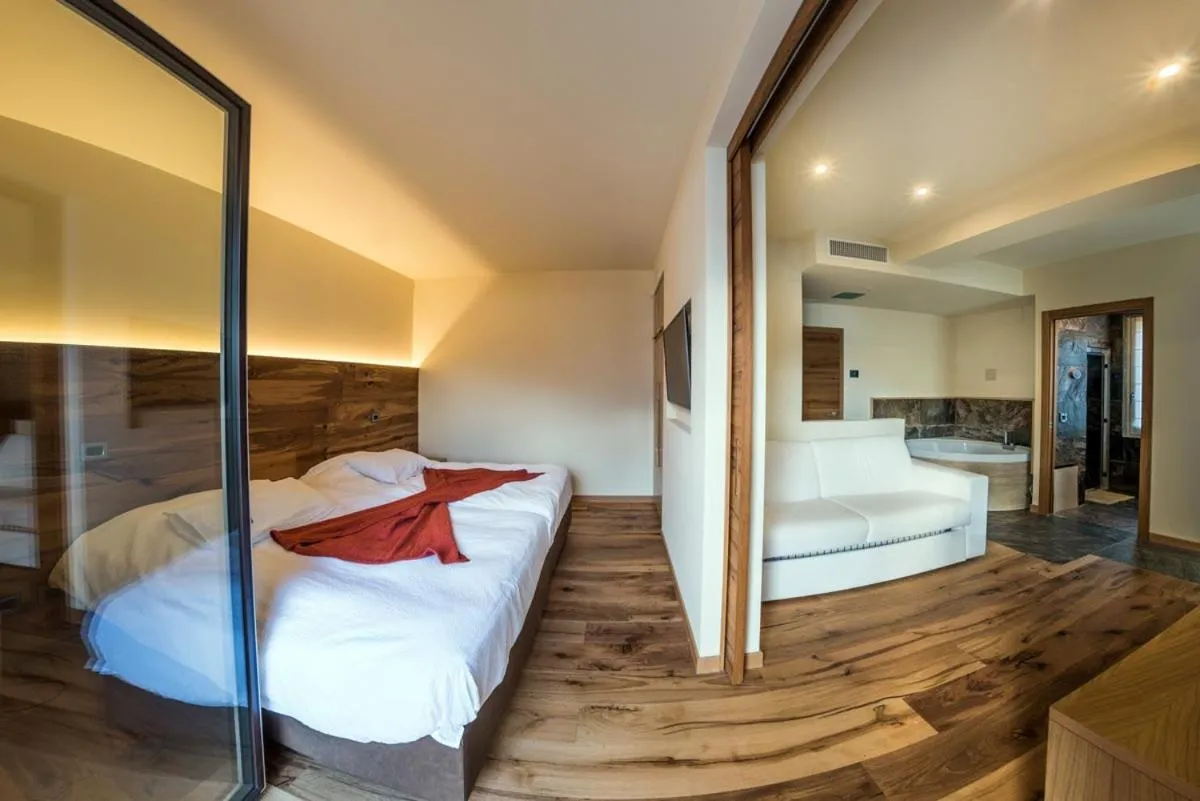 Bed in Hotel Firenze