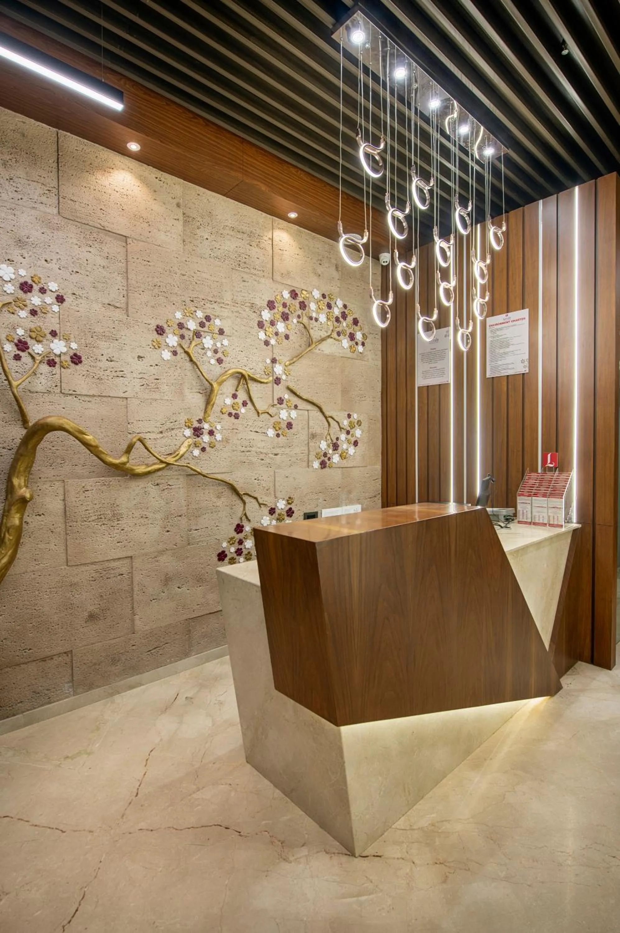 Lobby or reception in SK Lords Inn Ahmedabad