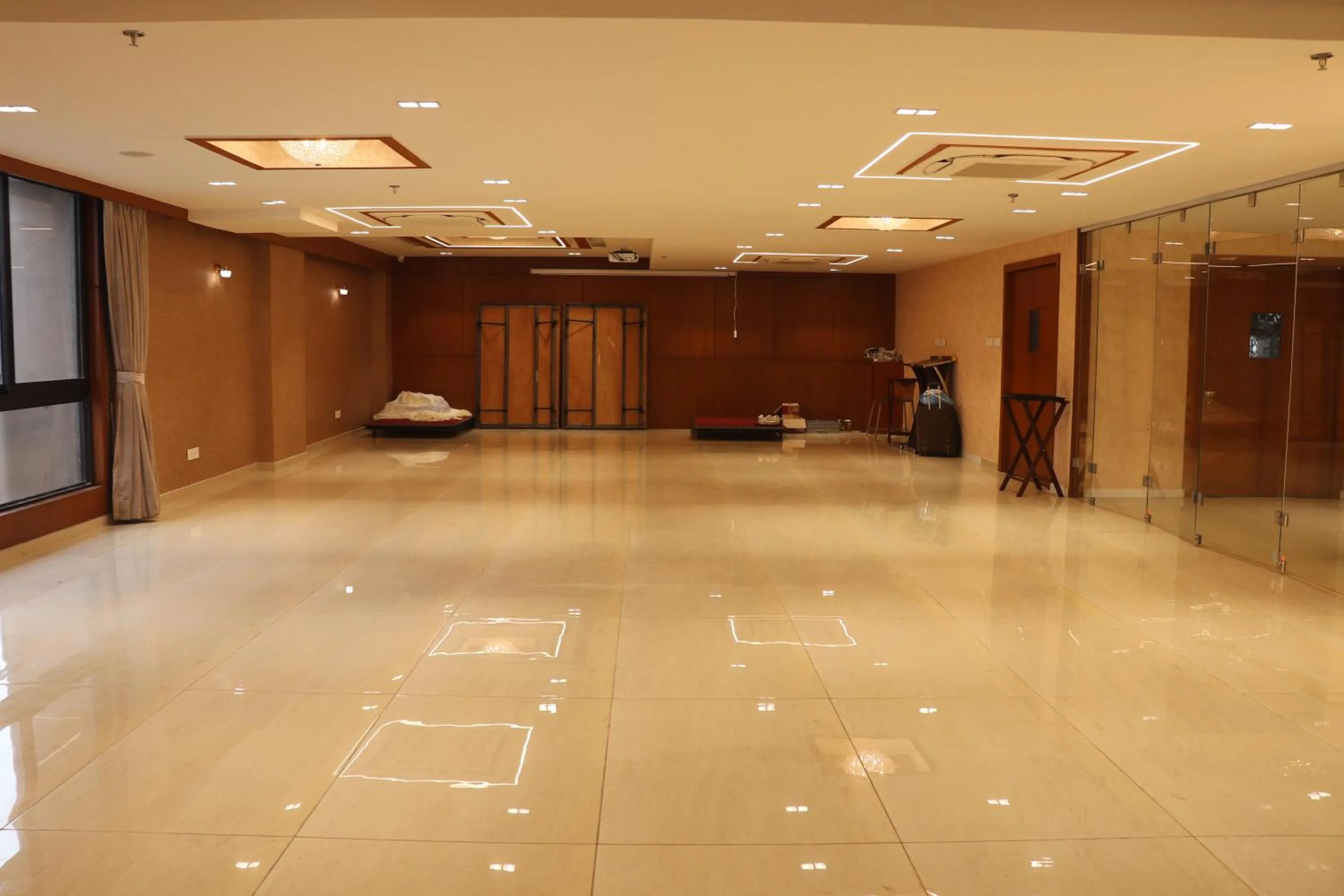 Banquet/Function facilities in SK Lords Inn Ahmedabad