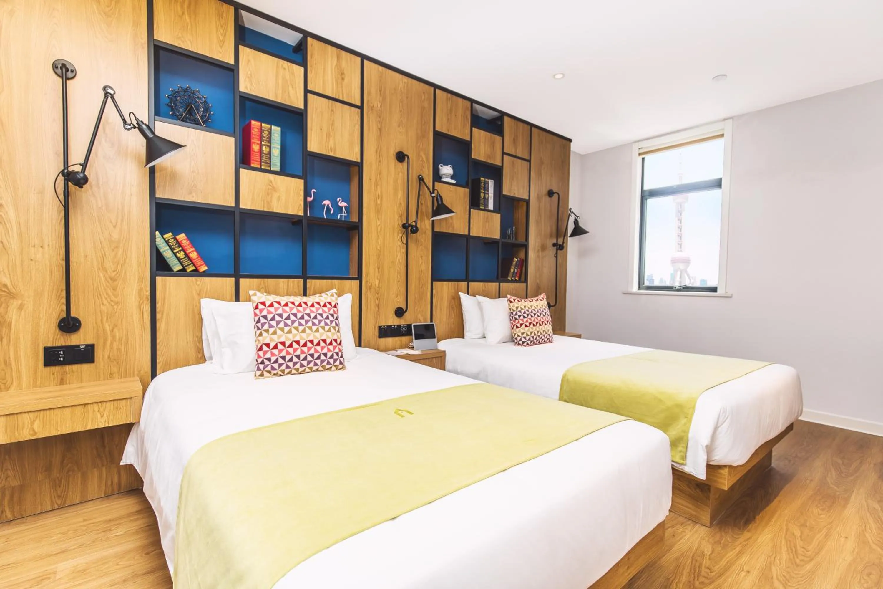 Photo of the whole room, Bed in Campanile Shanghai Huaihai