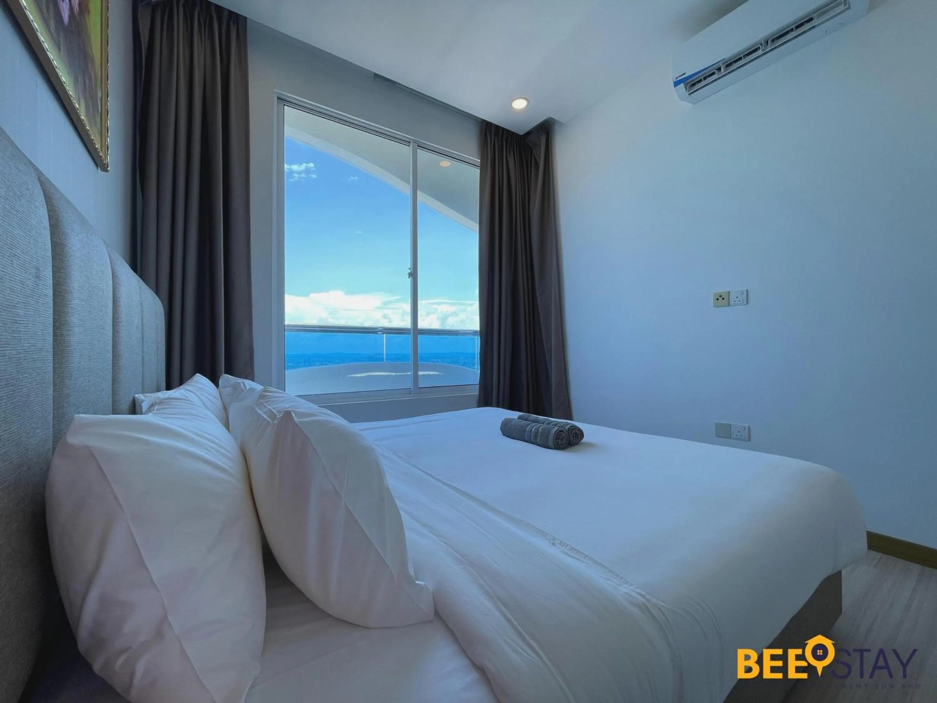 Bed in The Wave Suites Melaka