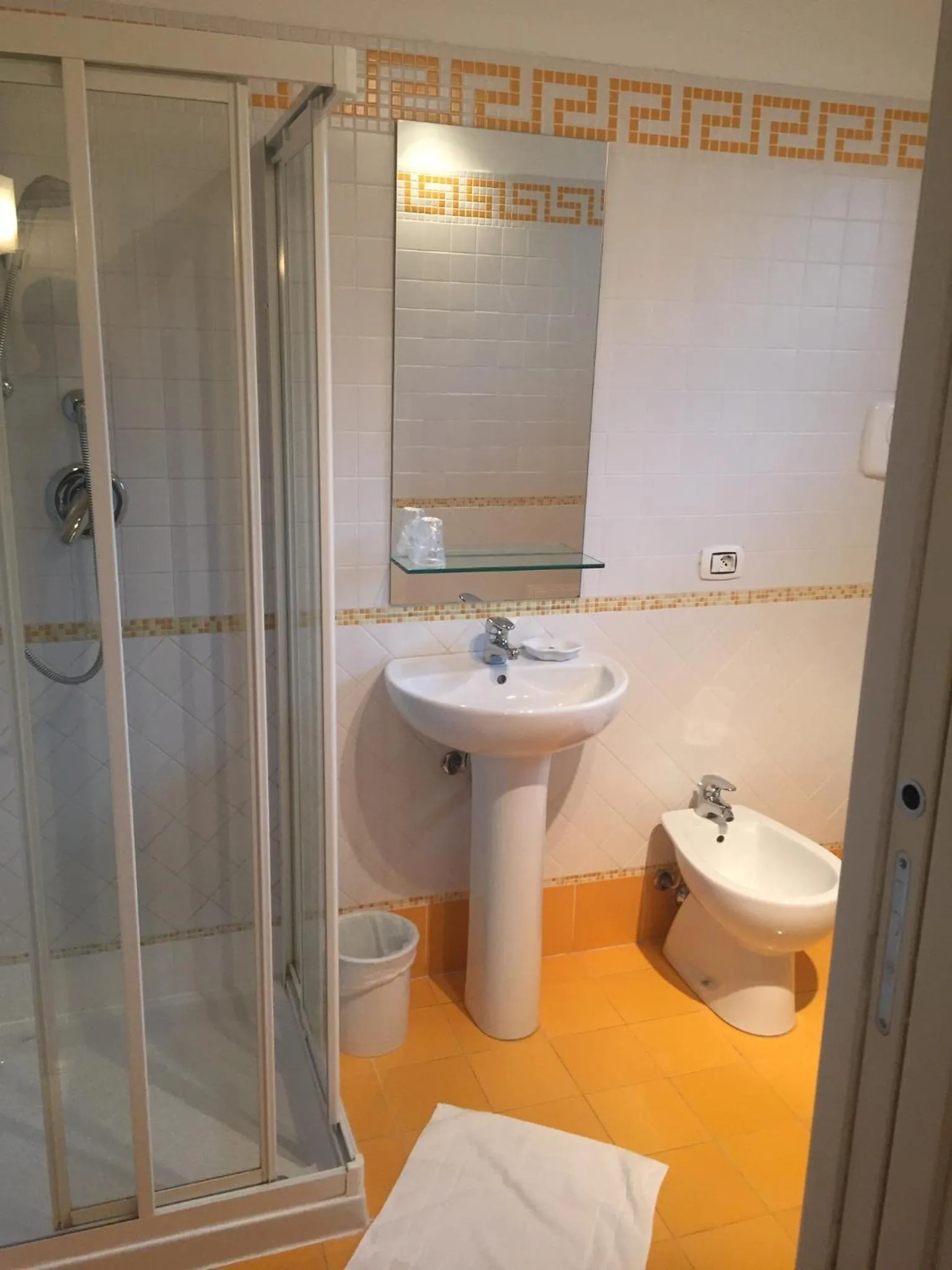 Bathroom in Albergo La Quiete