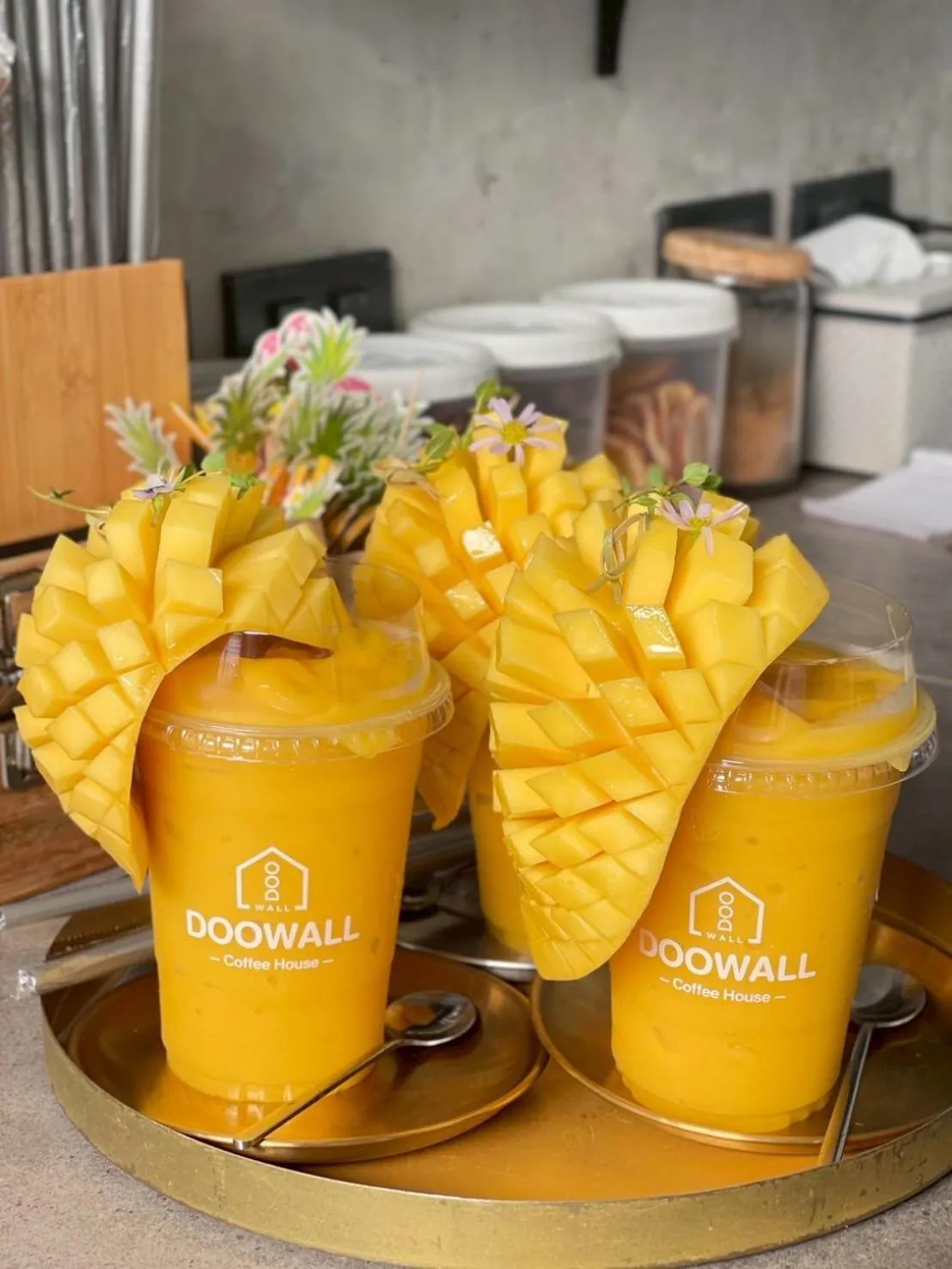 Food and drinks in Doowall Hotel