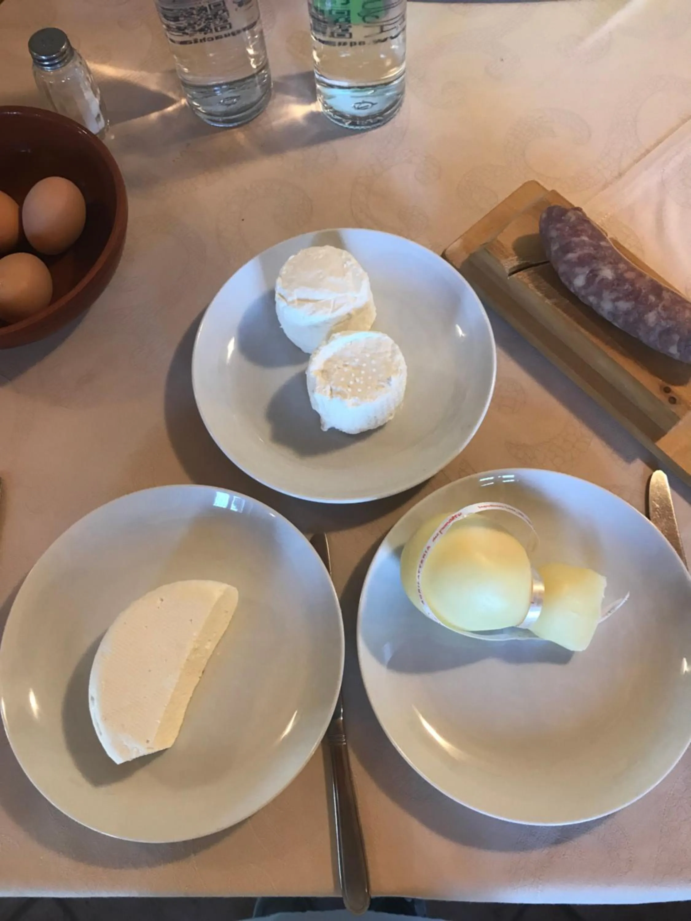 Breakfast in Cascina Papa Mora