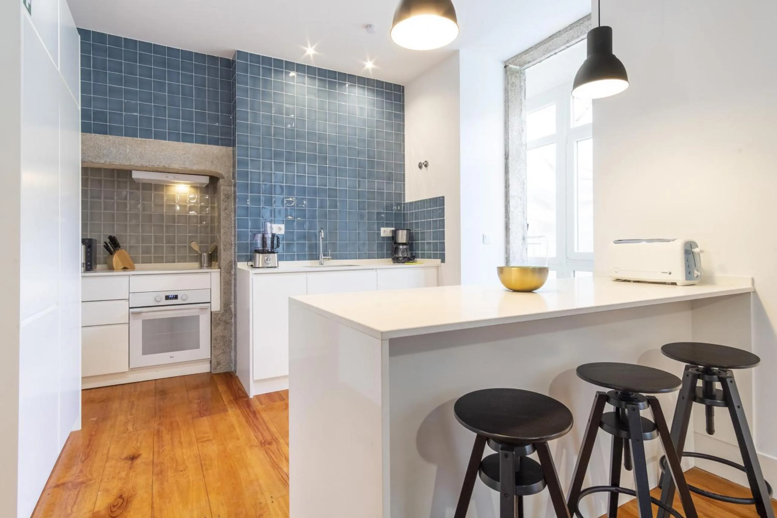 Kitchen or kitchenette in LV Premier Baixa DO