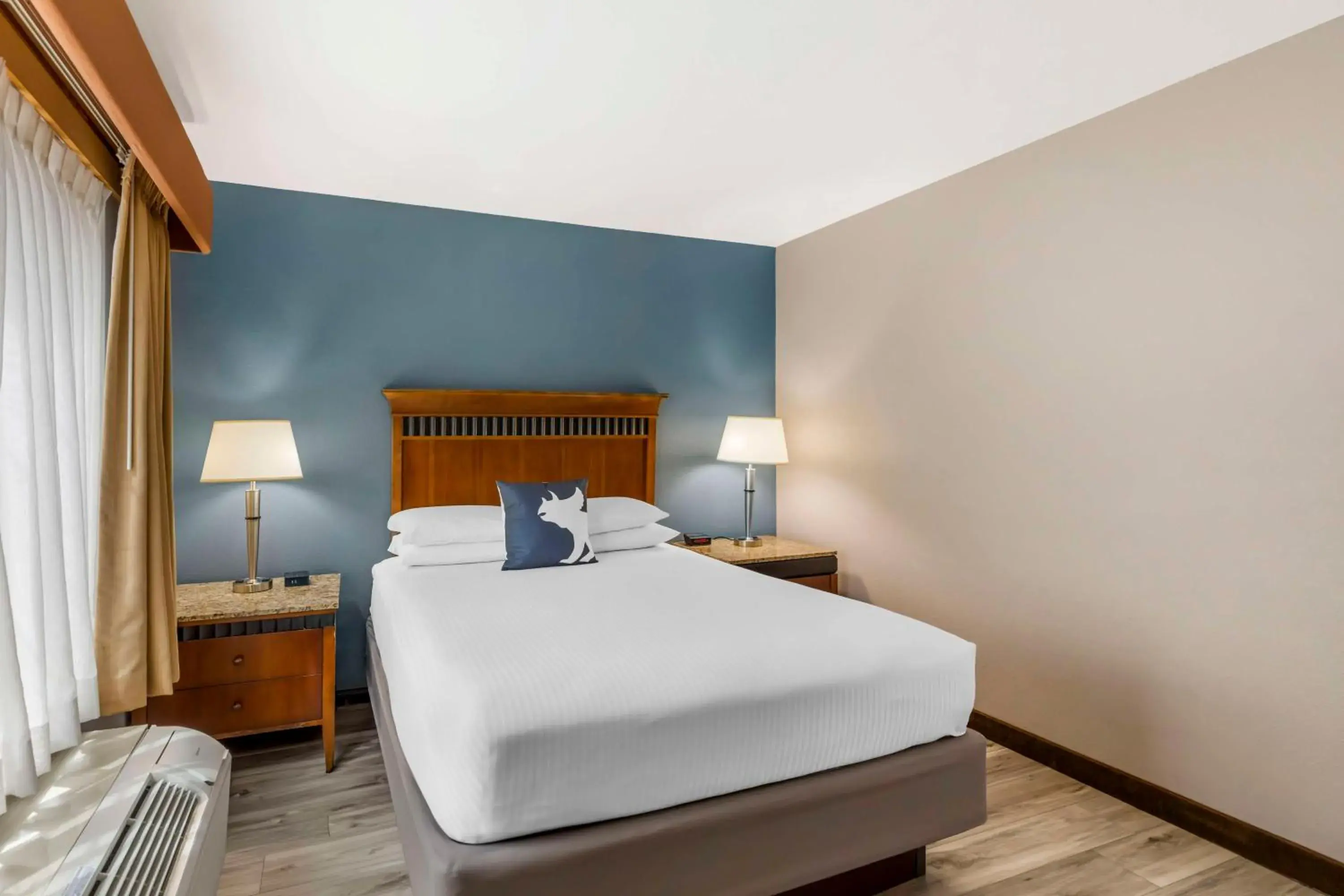 King Suite in Best Western Denver Southwest King Suite in Best Western Denver Southwest