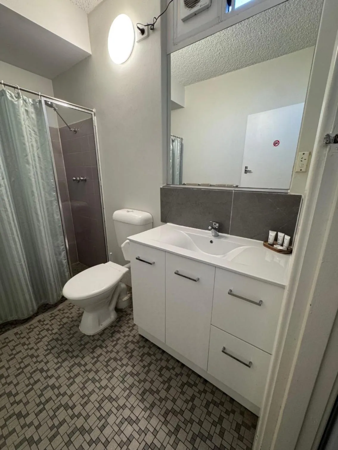 The Sands Motel Adelaide