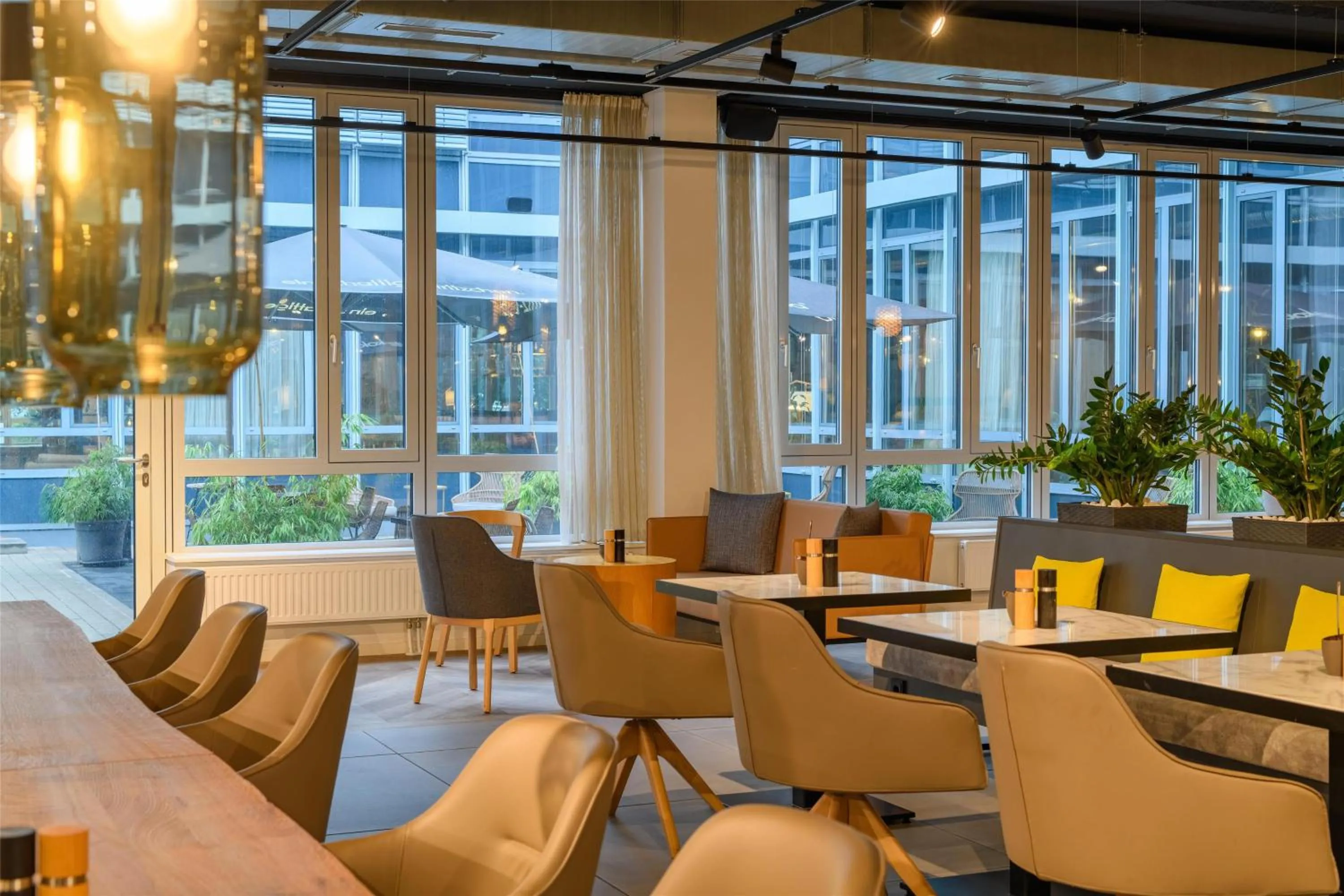 Restaurant/places to eat in Flightgate Munich Airport Hotel, a member of Radisson Individuals