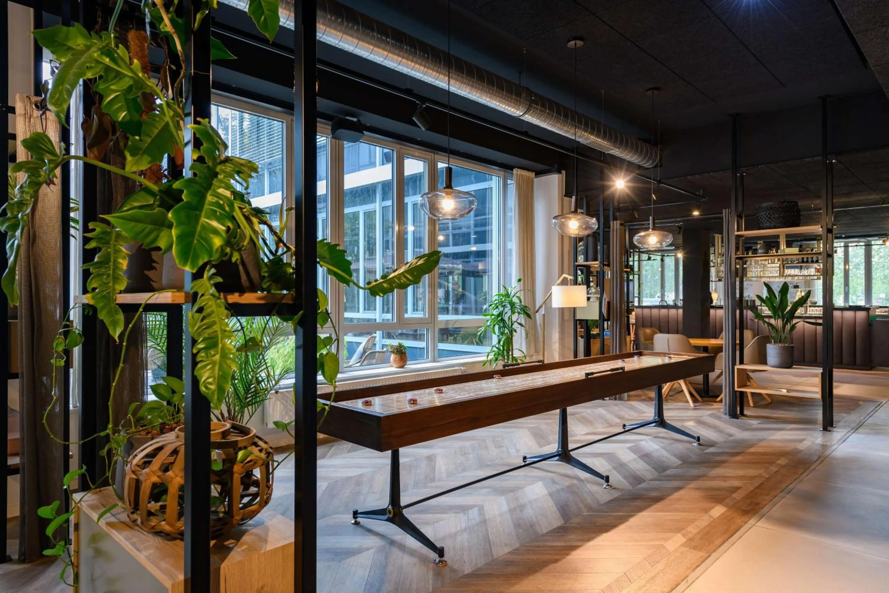 Lounge or bar in Flightgate Munich Airport Hotel, a member of Radisson Individuals