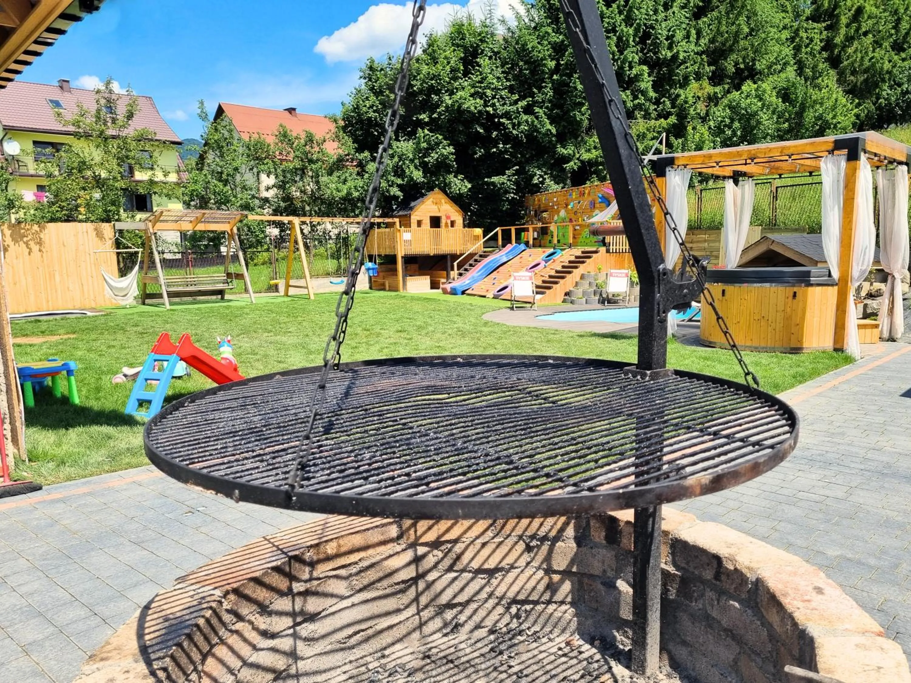 BBQ facilities in Willa ŻeglarSki