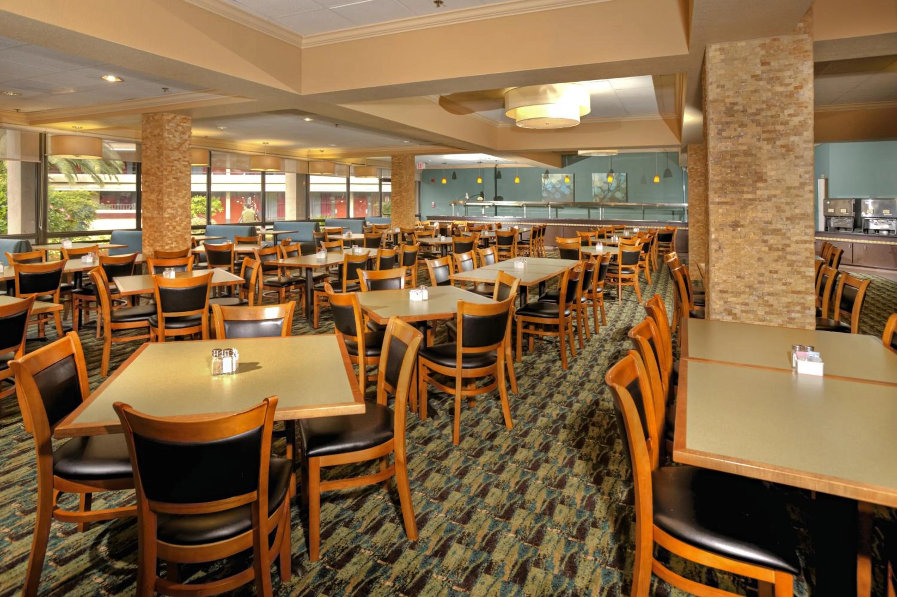 Restaurant/places to eat in Rosen Inn at Pointe Orlando