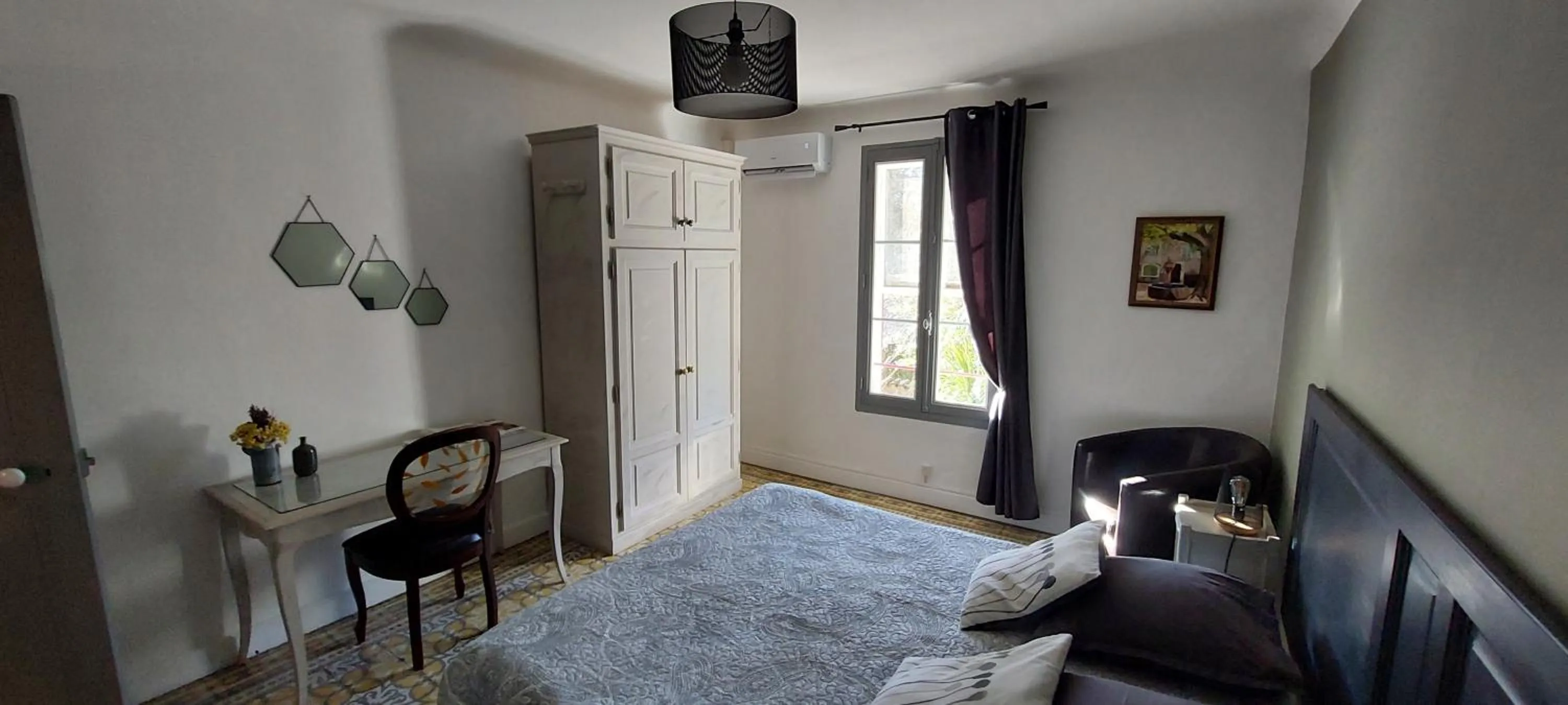 Photo of the whole room in Bastide Sainte Agnès