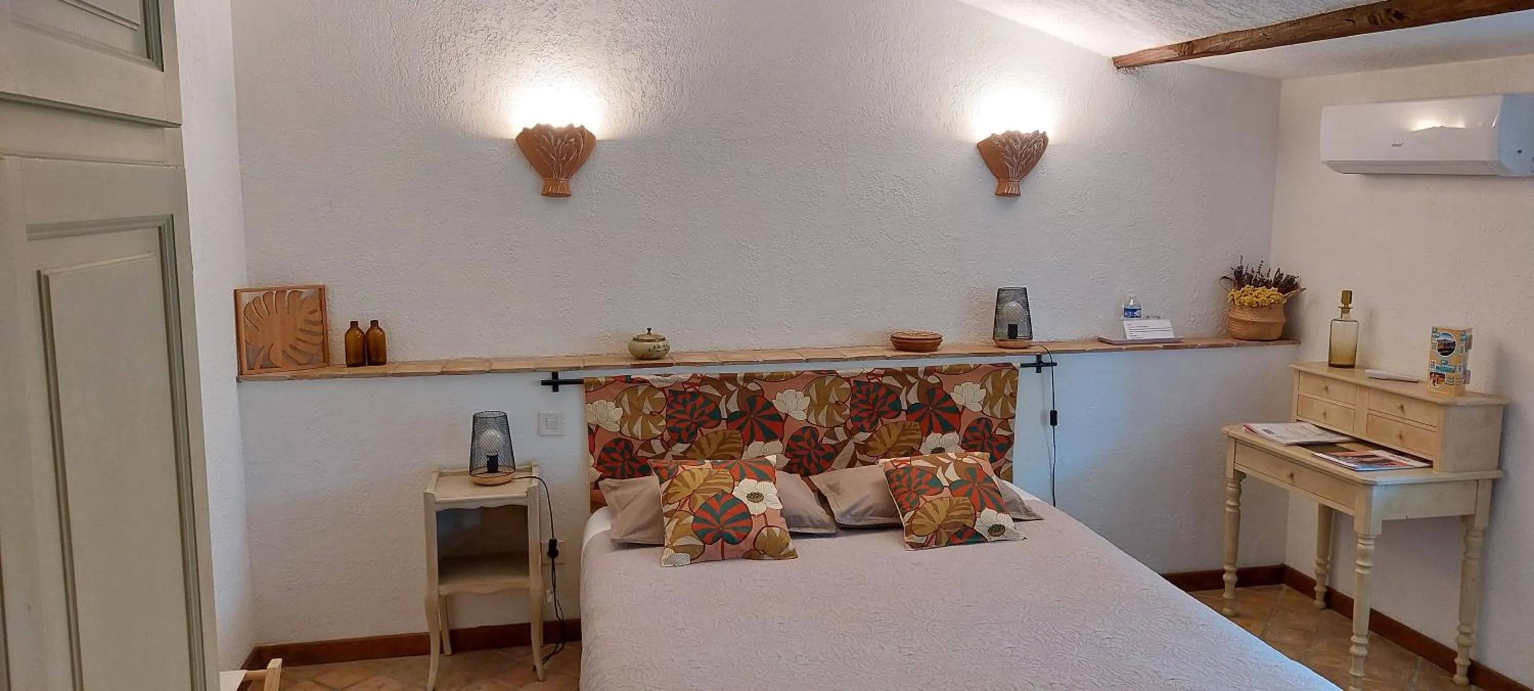 Bed in Bastide Sainte Agnès