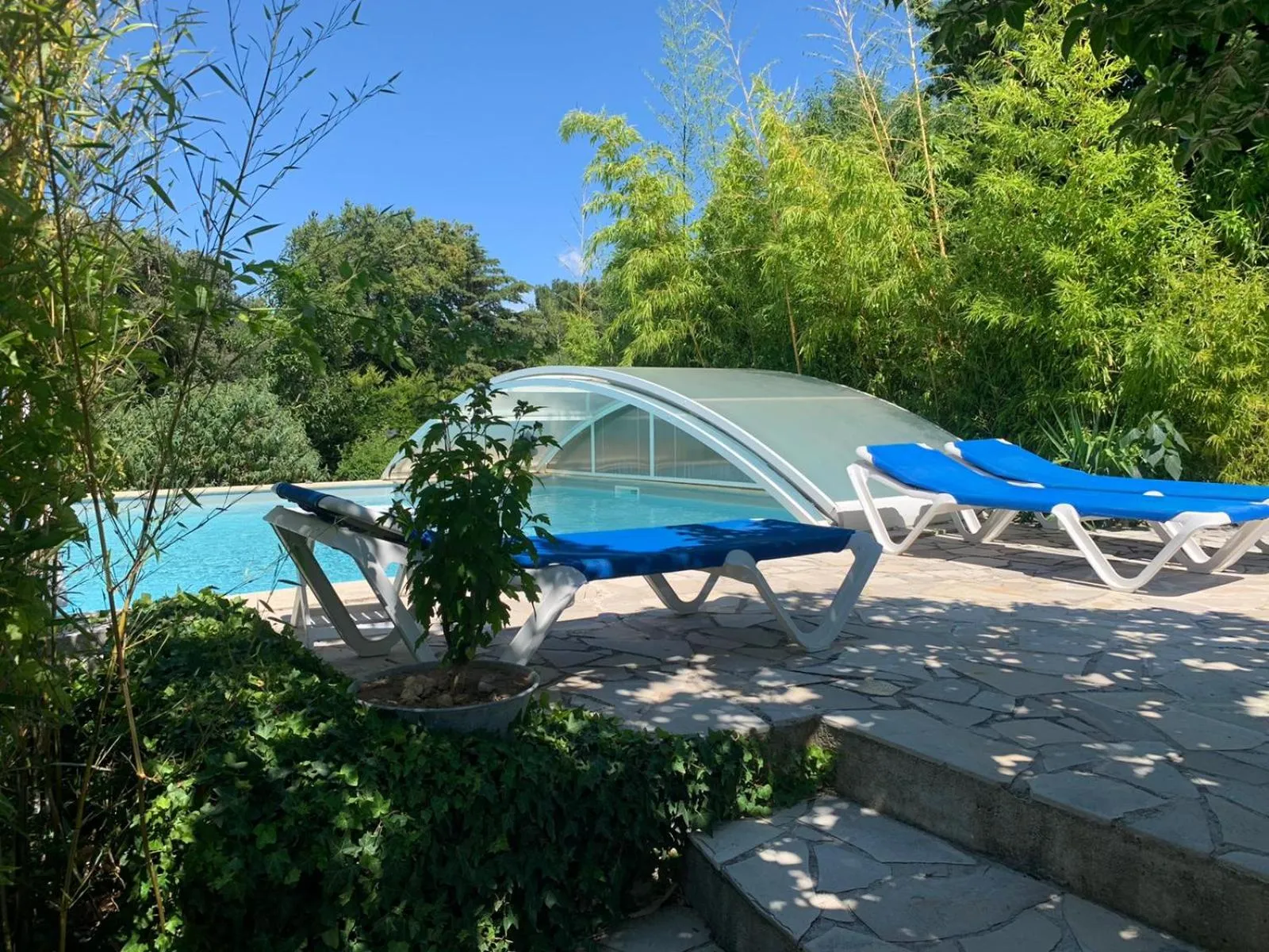 Swimming pool in Bastide Sainte Agnès
