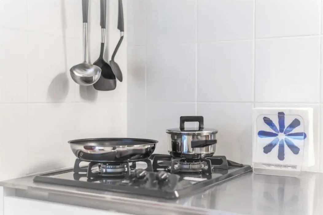 Kitchen or kitchenette in SALON Shibuya