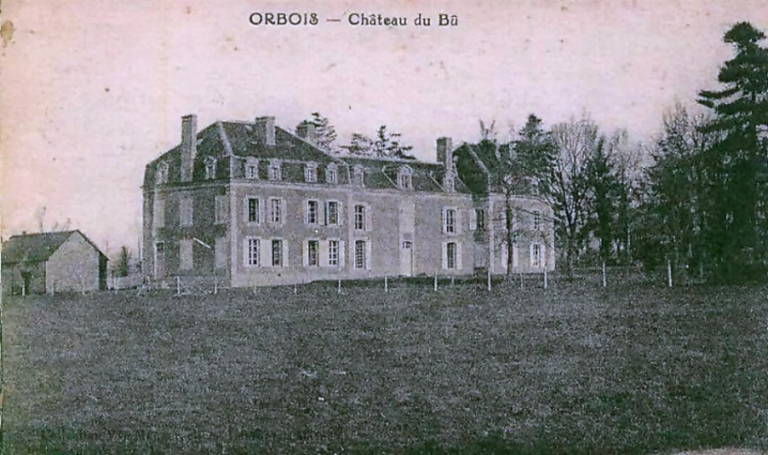 Property building in Château du Bû
