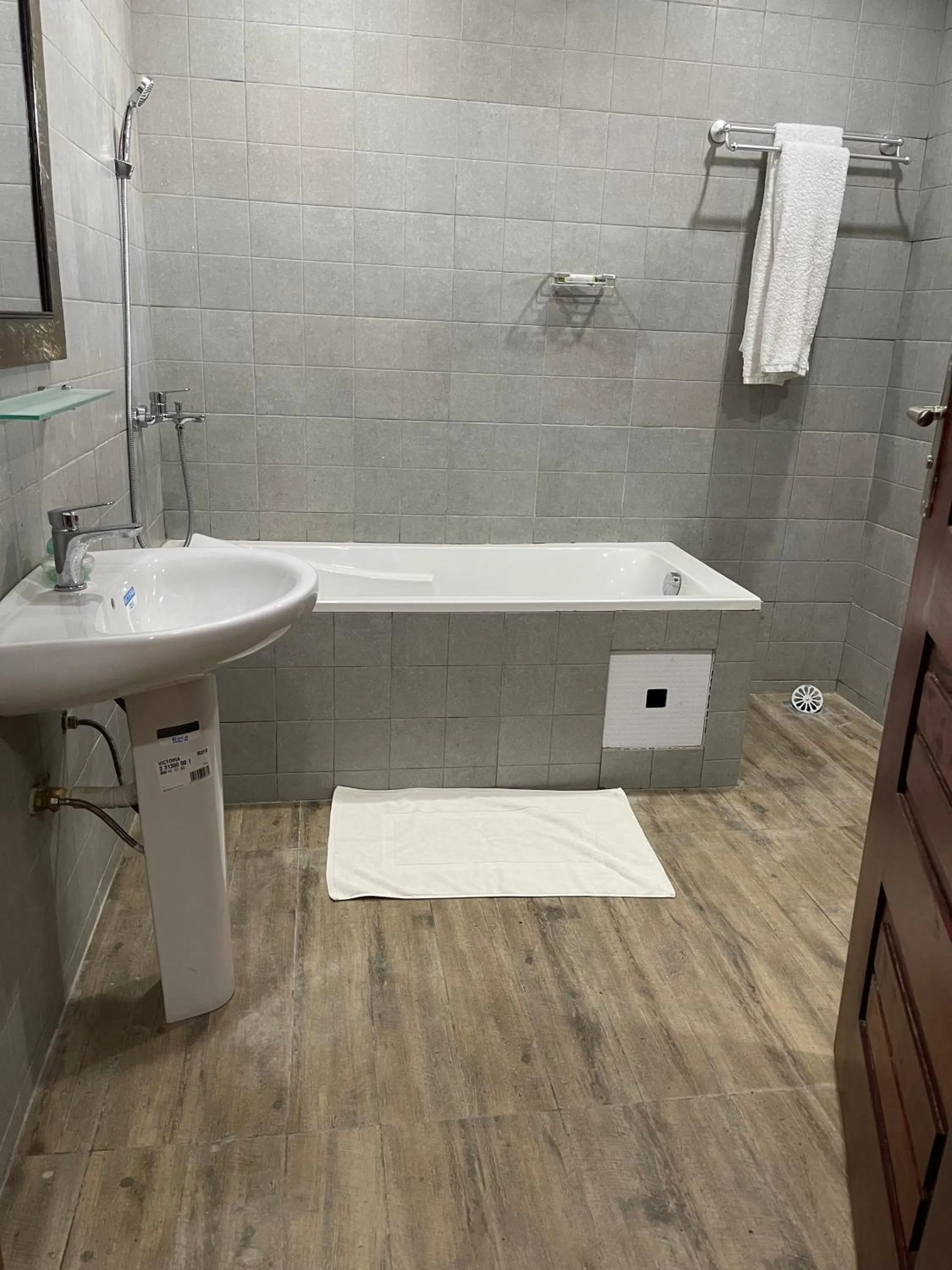 Shower in Marcelo Beach Club