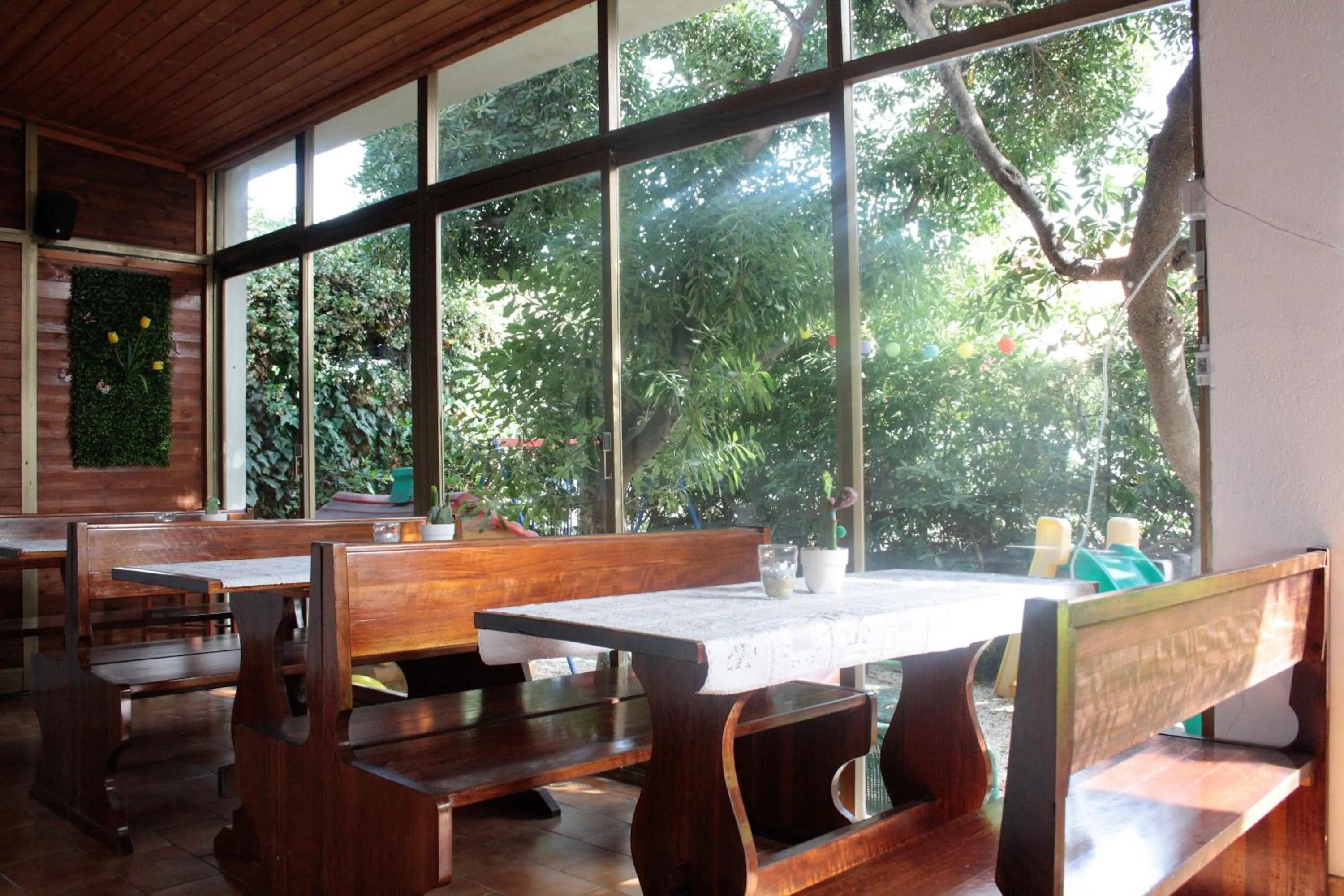 Restaurant/places to eat in Oasi Del Gabbiano