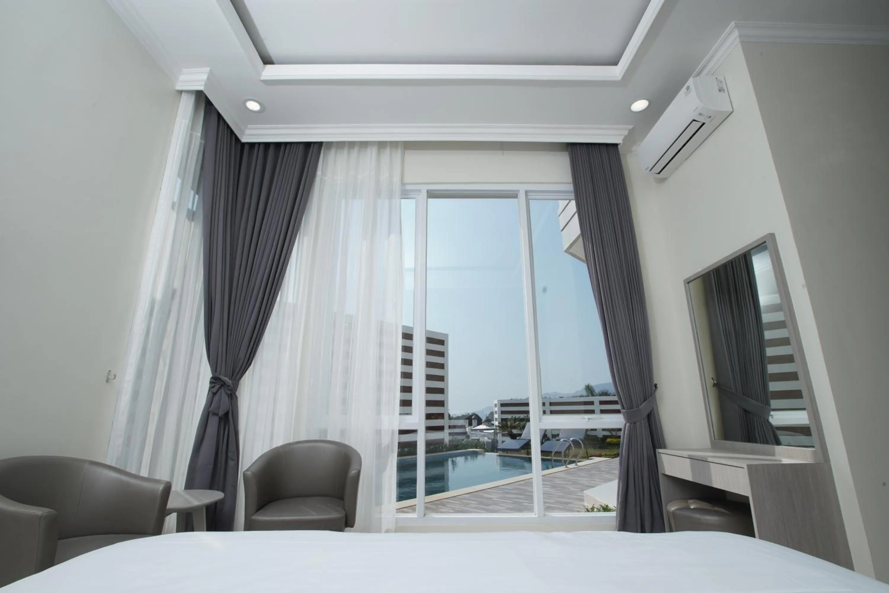 Bed in Nirvana Villas Puncak