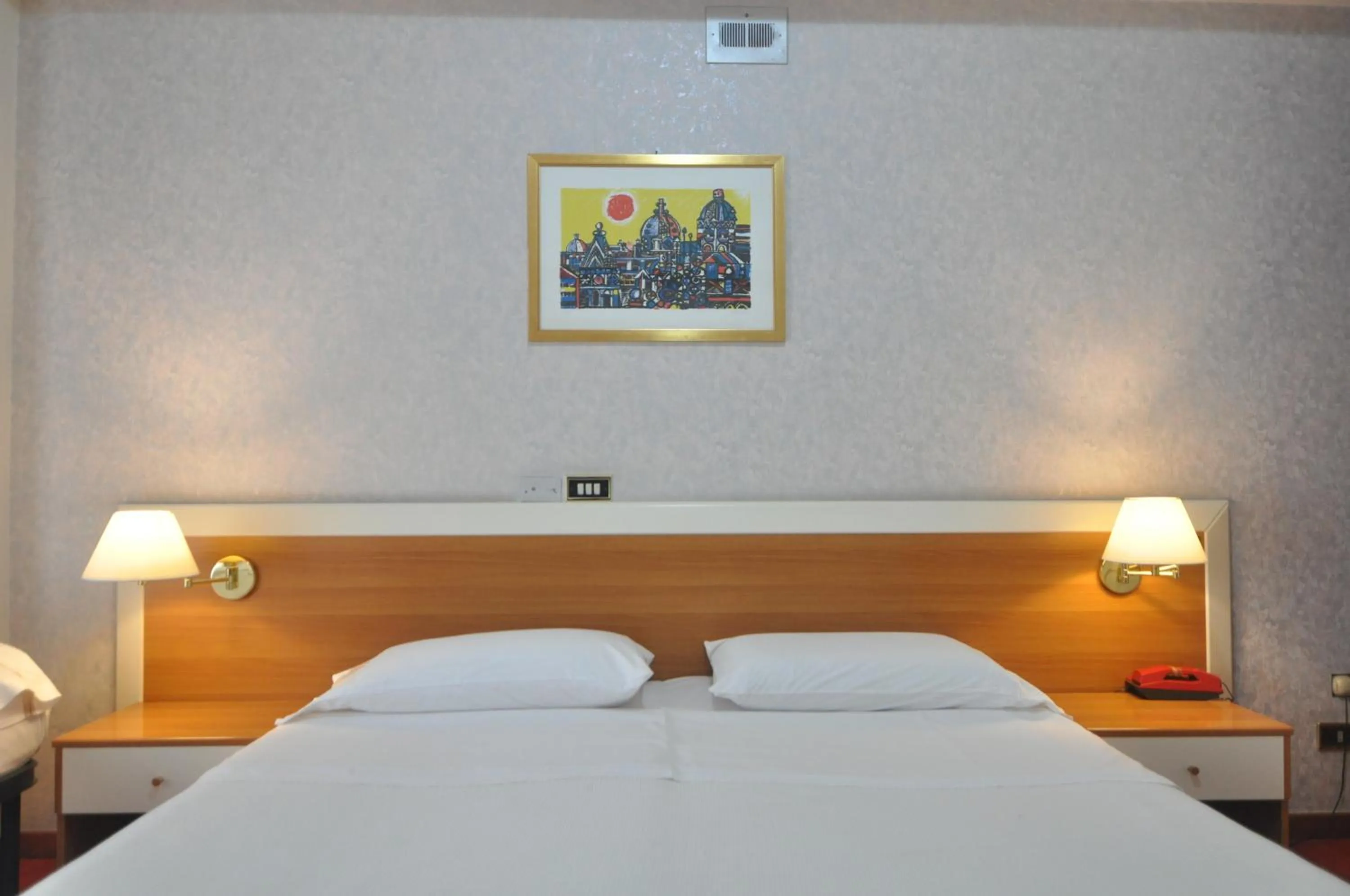 Bed in Hotel Ristorante Mommo