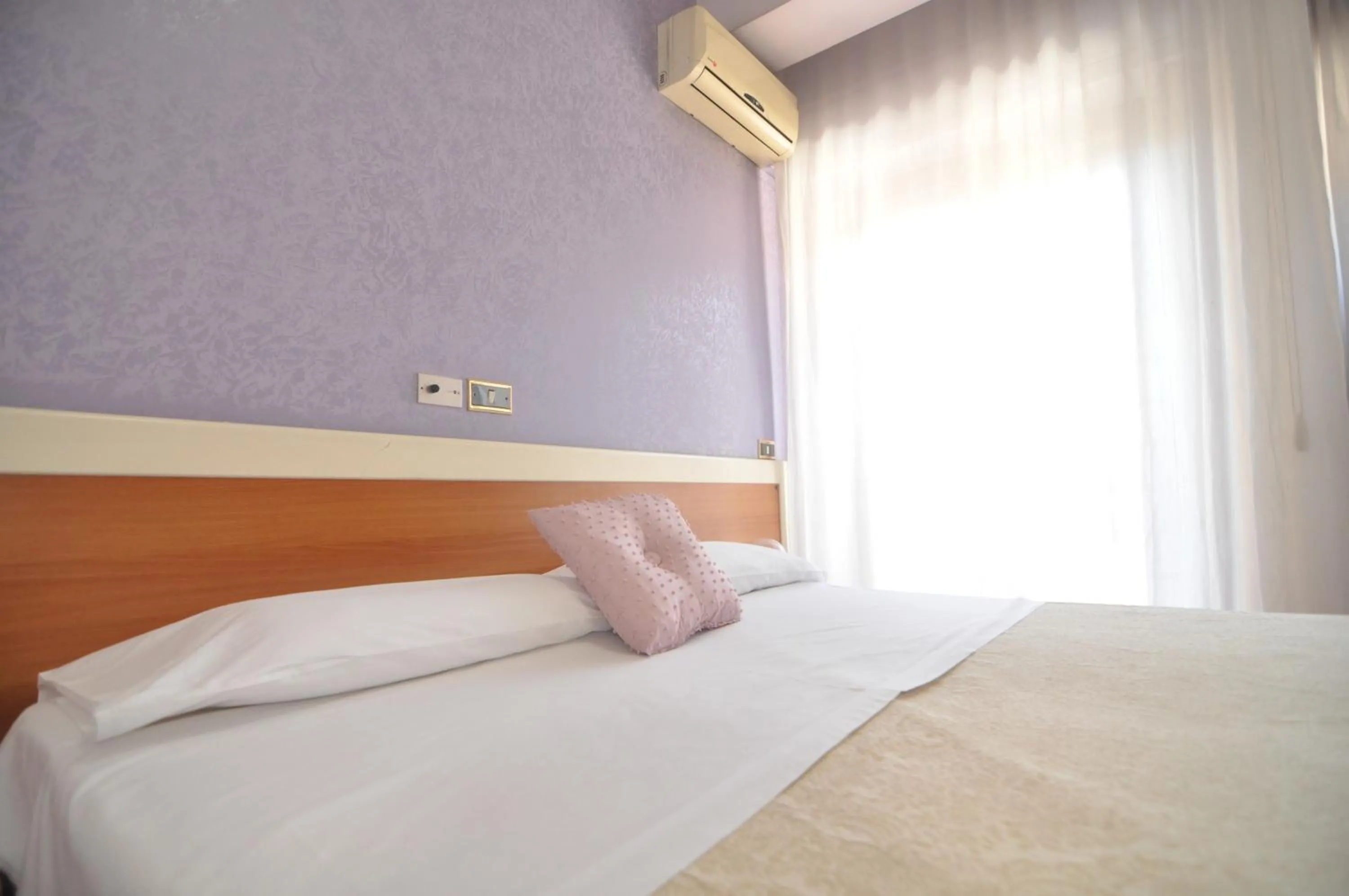 Bed in Hotel Ristorante Mommo