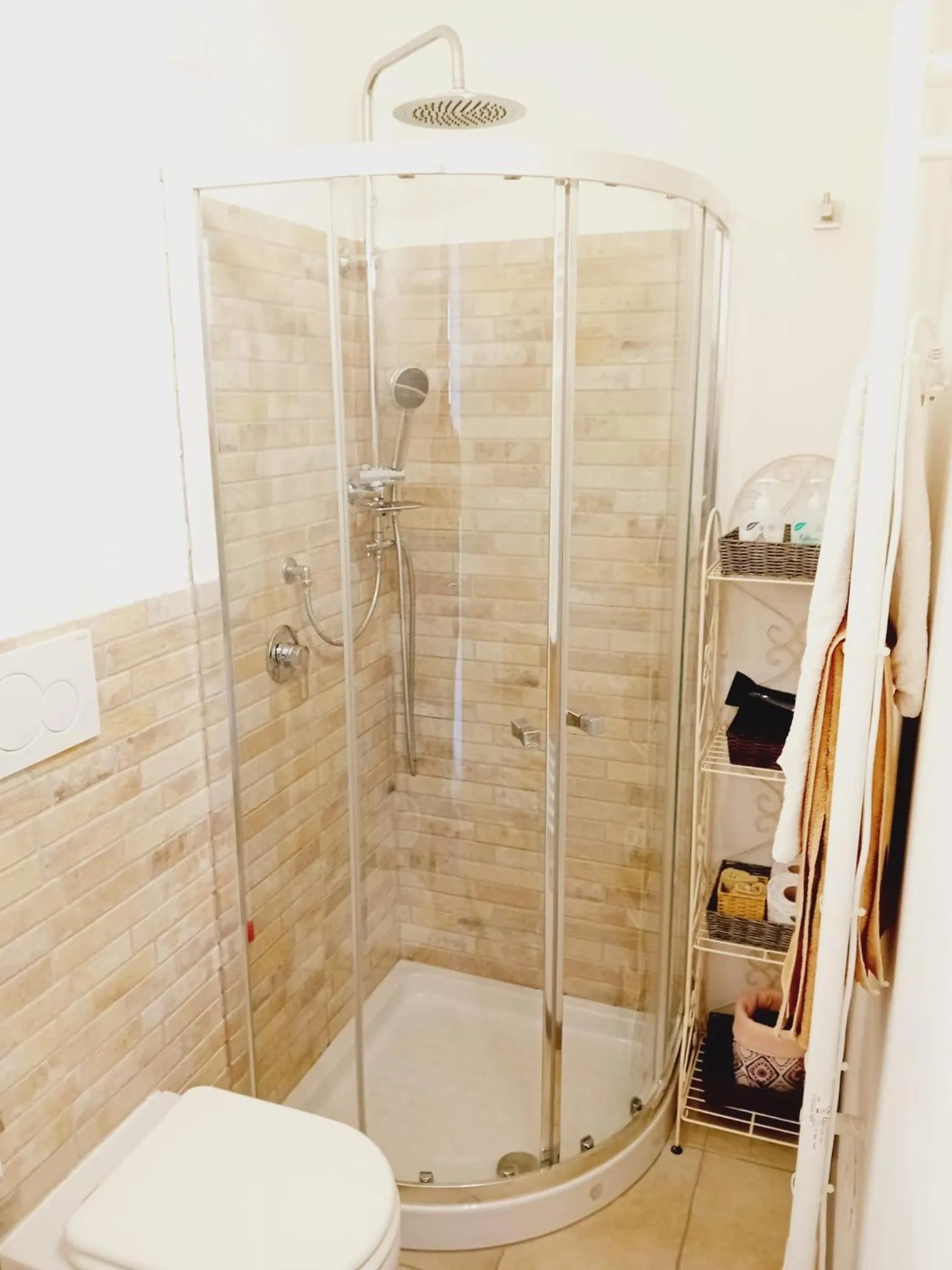 Shower in B&B La Delice