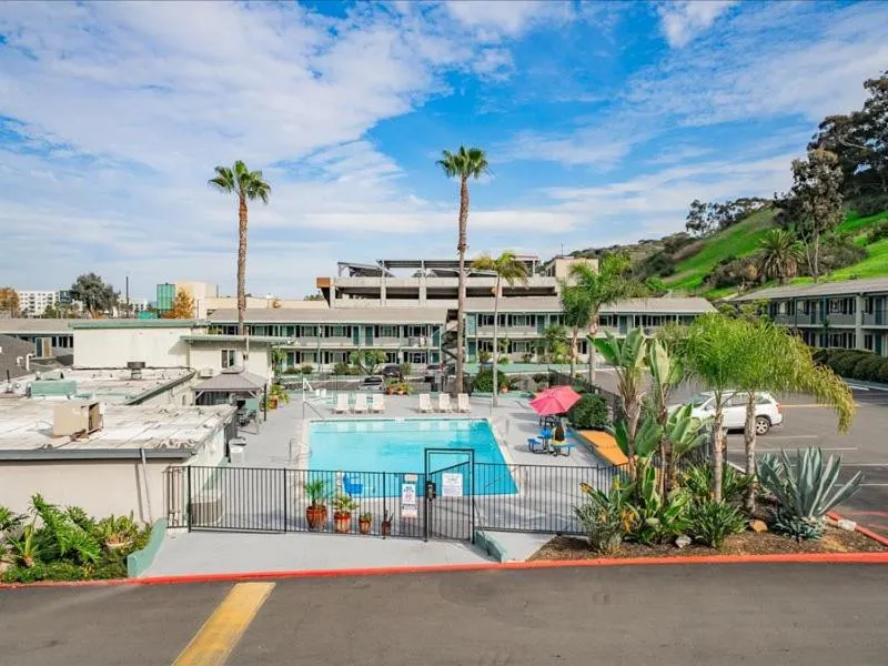 Property building in The Atwood Hotel San Diego - SeaWorld/Zoo