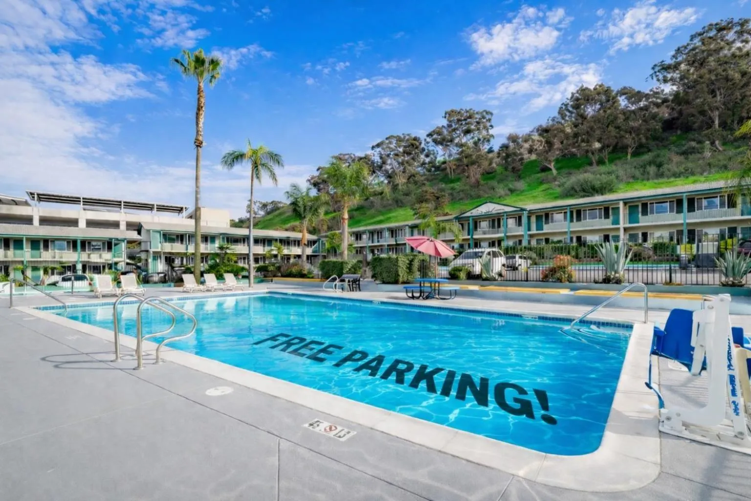 Pool view in The Atwood Hotel San Diego - SeaWorld/Zoo