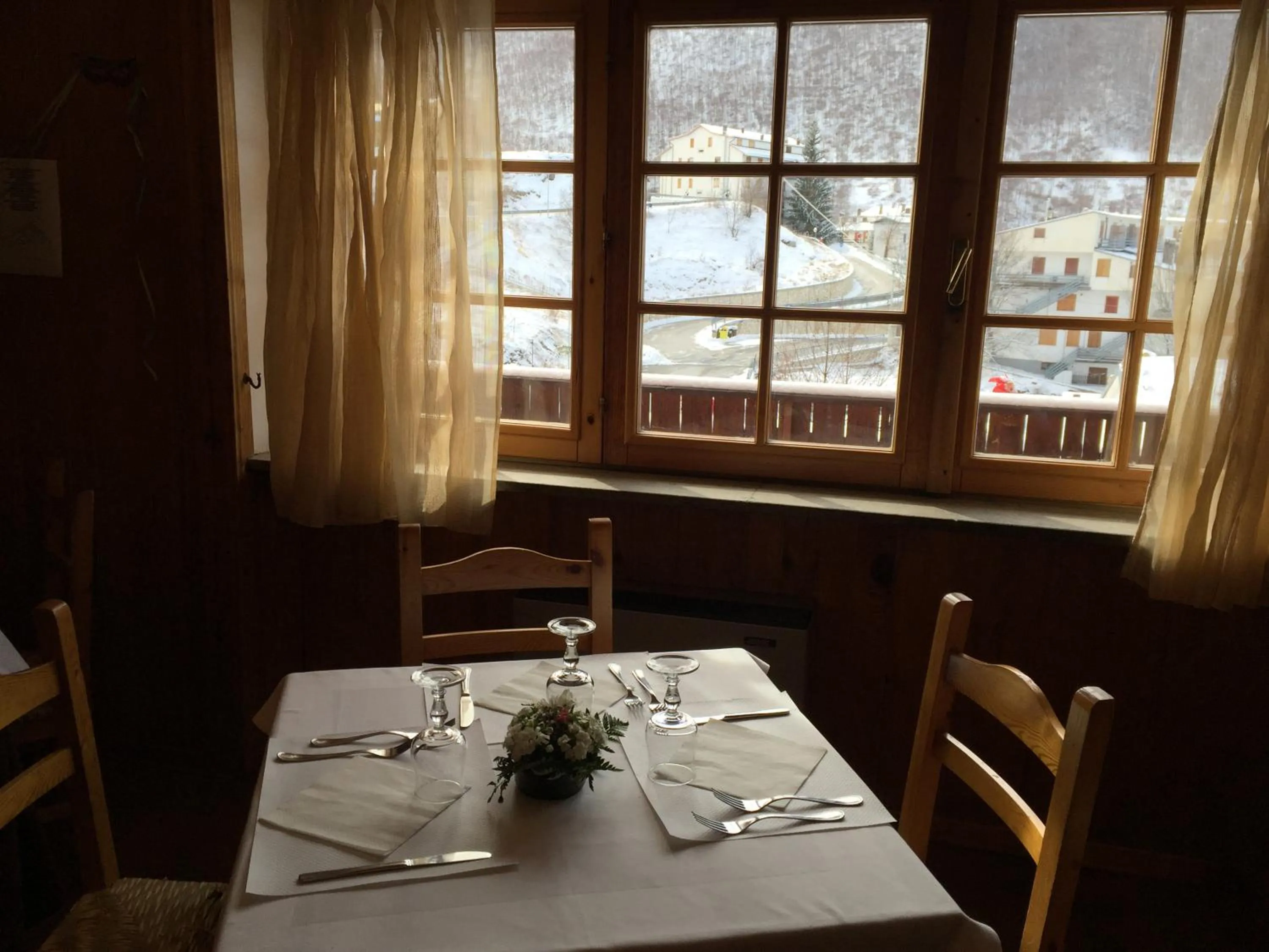 Restaurant/places to eat in Hotel Campo Felice