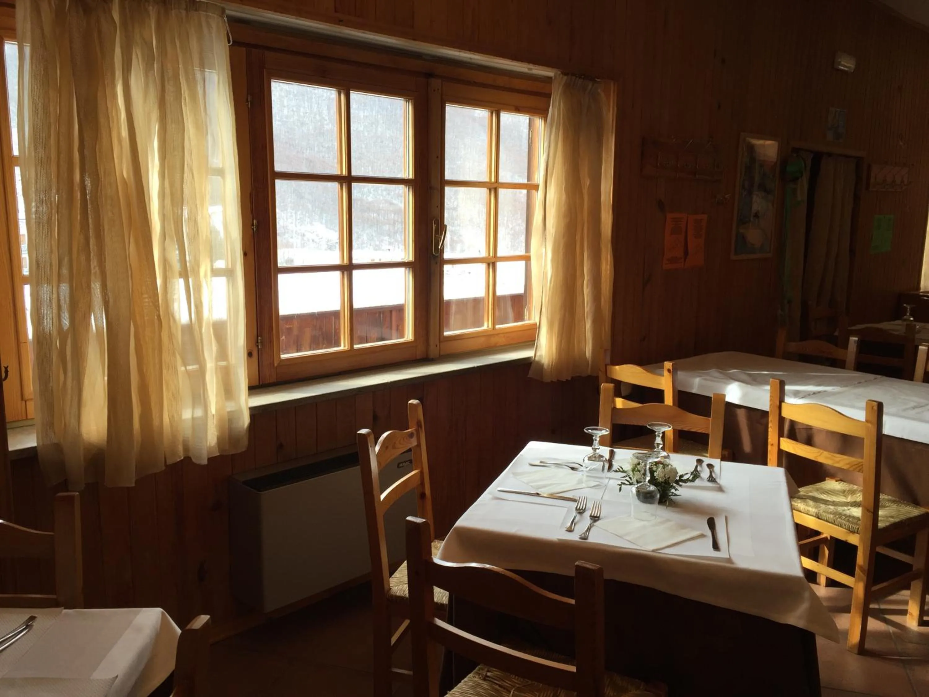 Restaurant/places to eat in Hotel Campo Felice