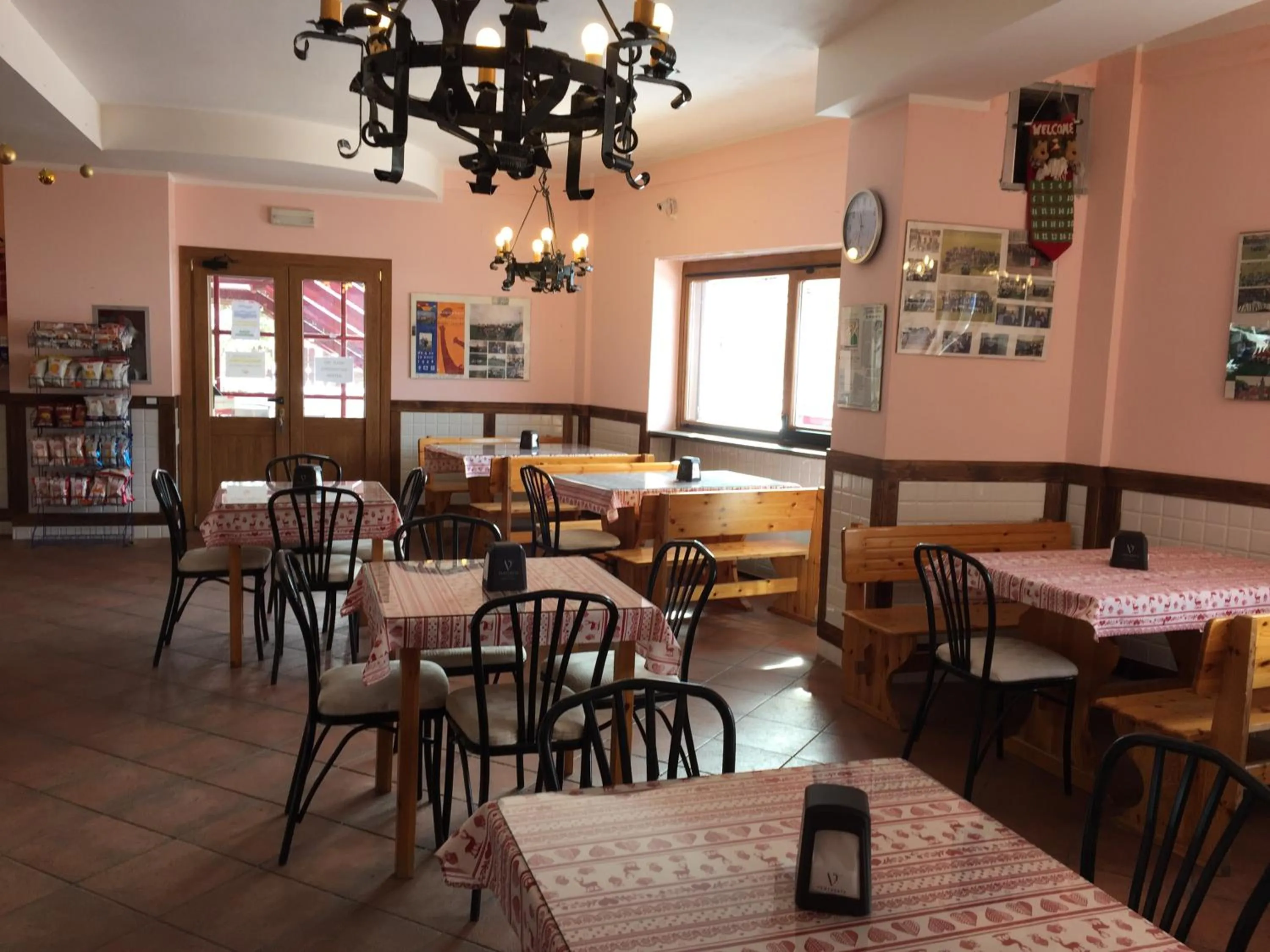 Lounge or bar in Hotel Campo Felice