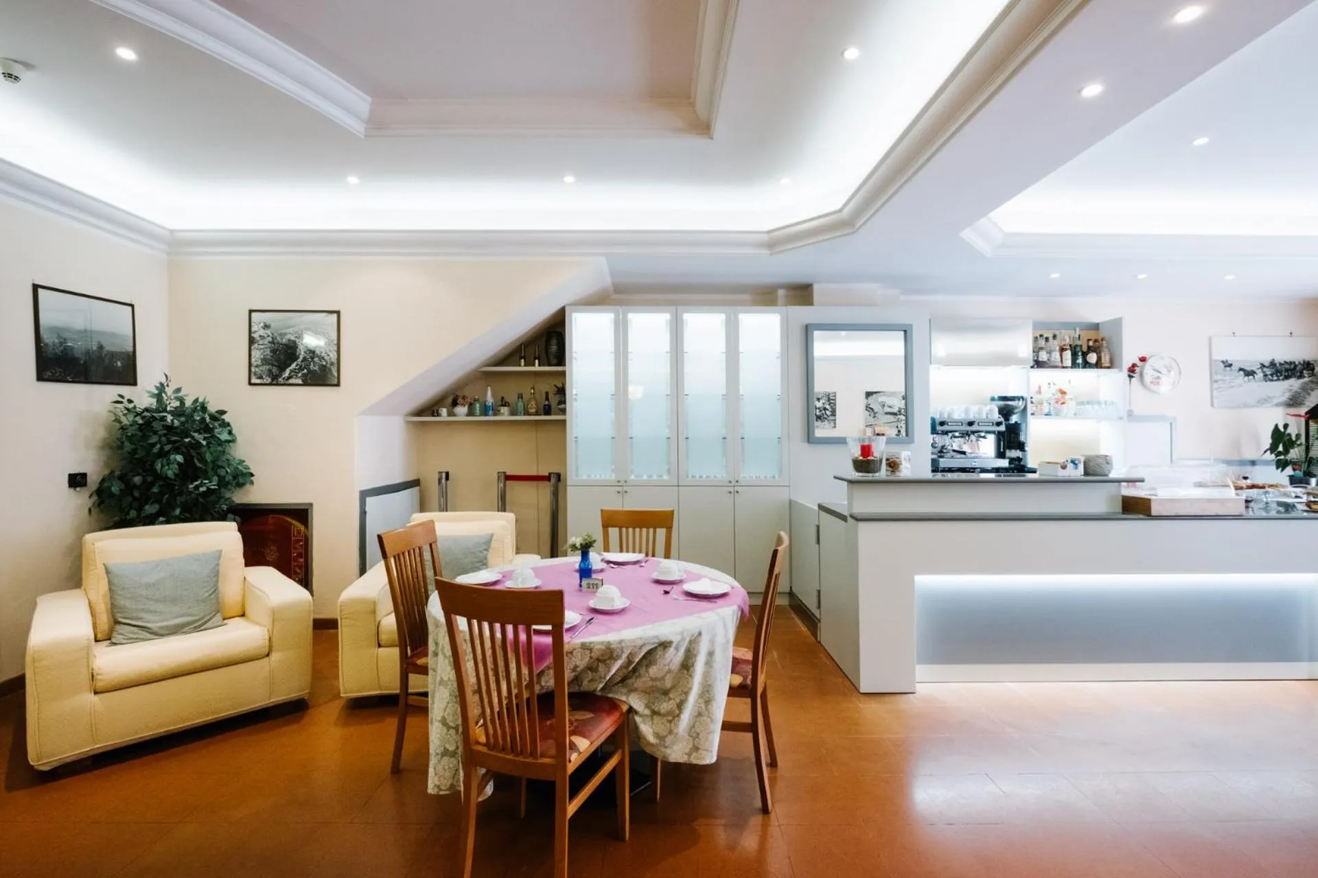 Restaurant/places to eat in Hotel Cala Di Forno