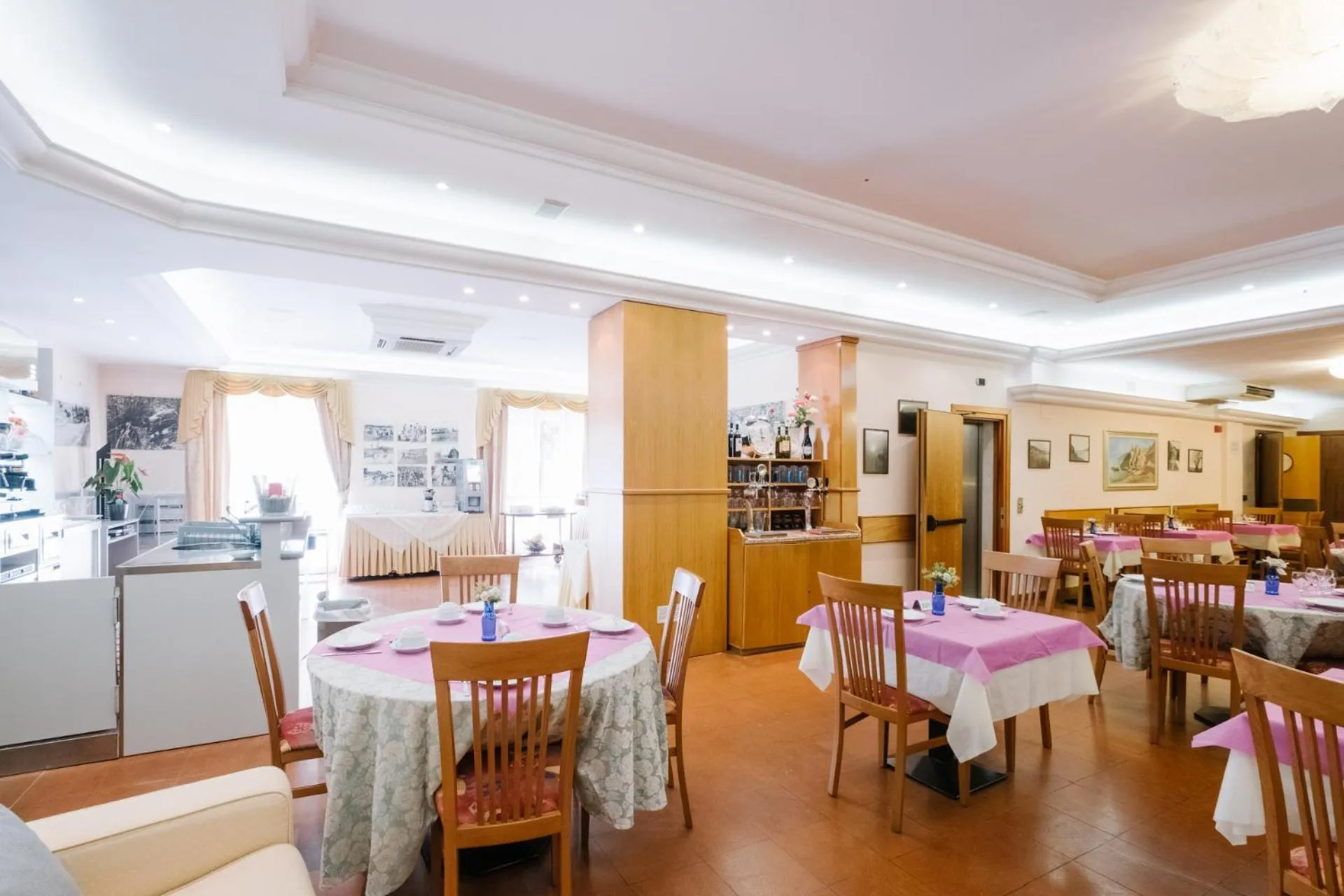 Restaurant/places to eat in Hotel Cala Di Forno