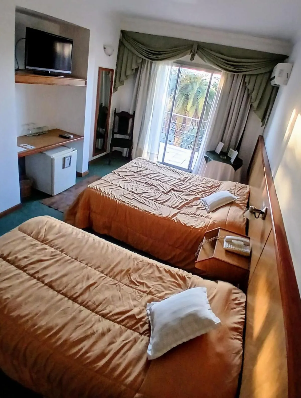 Property building, Bed in Hotel Aguaý