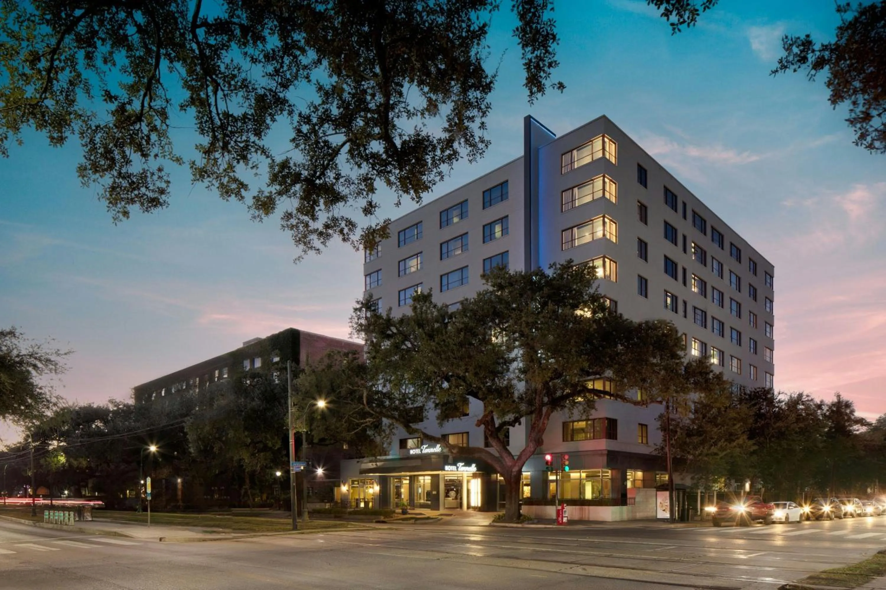 Property building in Hotel Tonnelle New Orleans, a Tribute Portfolio Hotel
