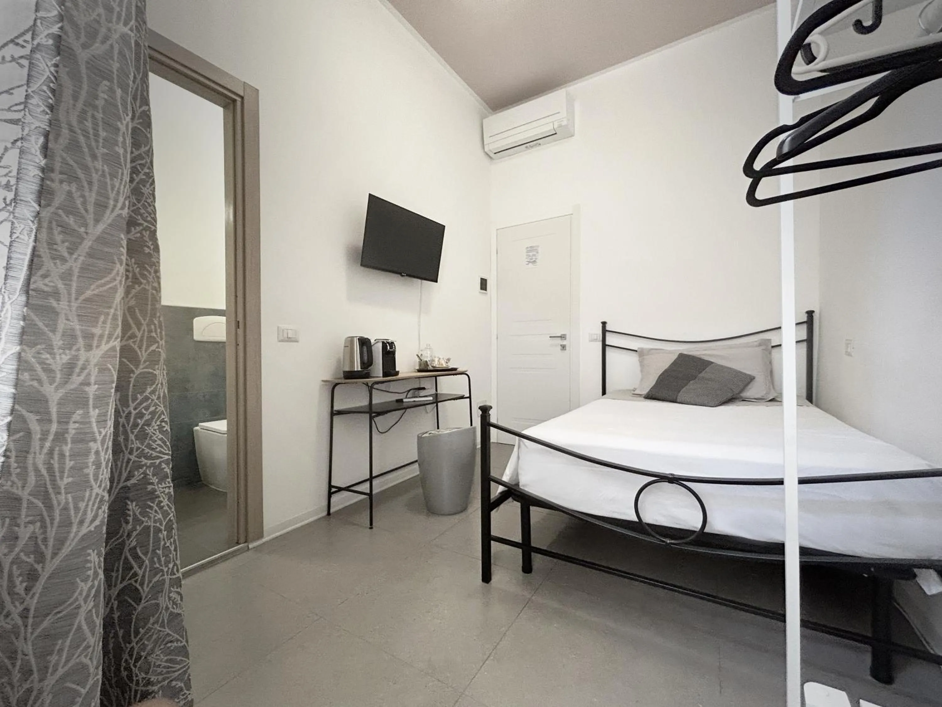 Bedroom in Affittacamere Everest