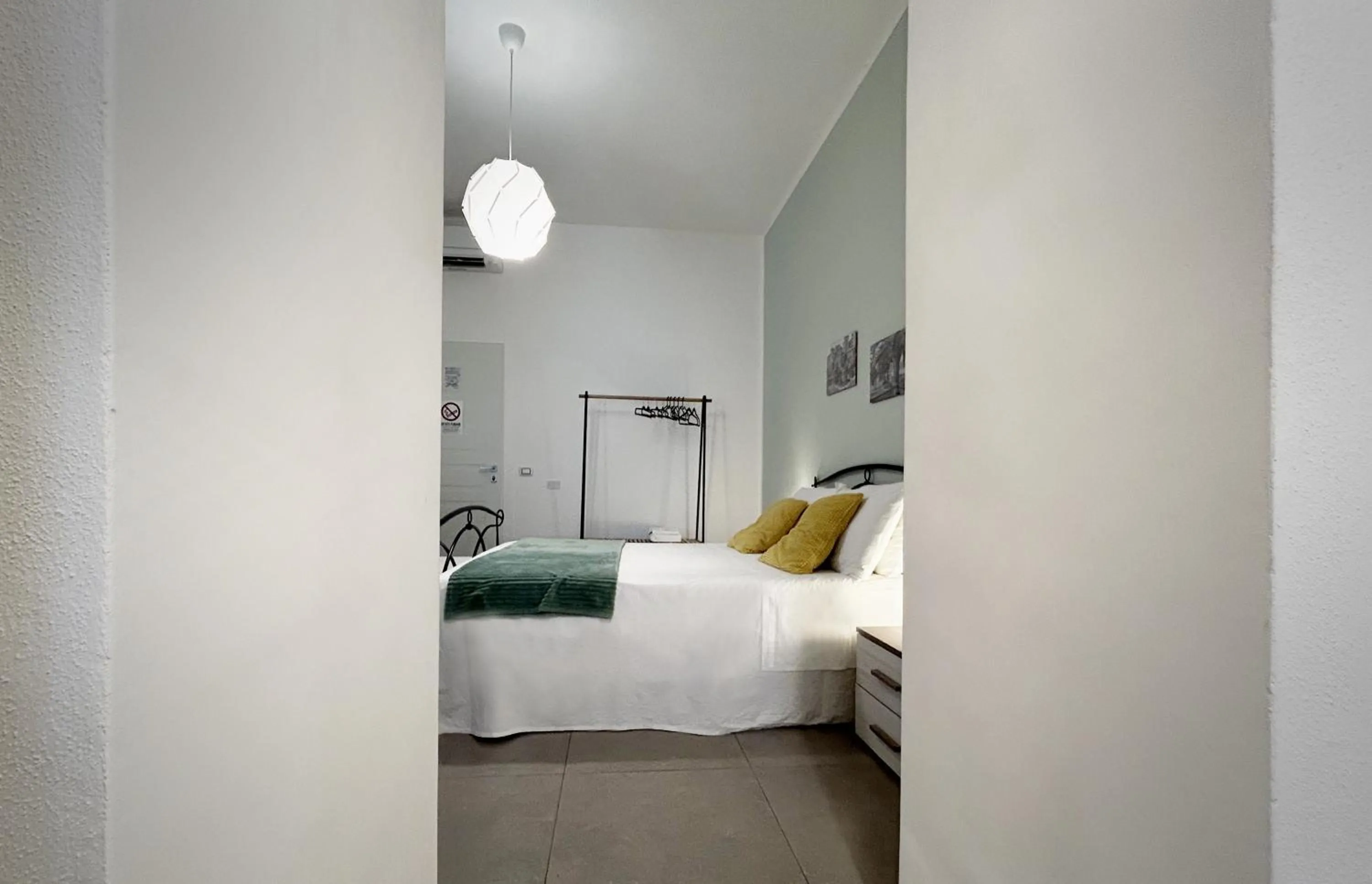 Bed in Affittacamere Everest