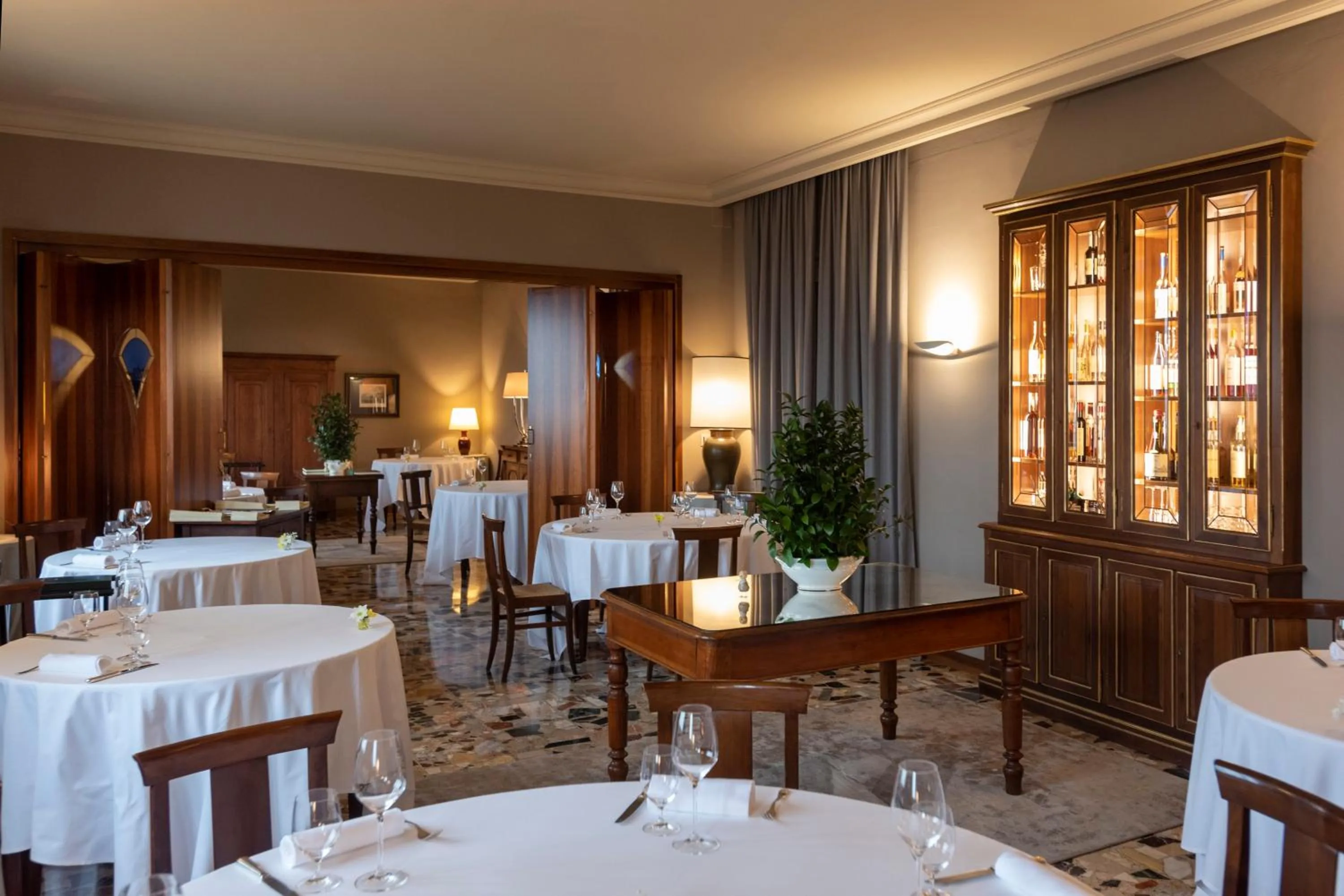 Restaurant/places to eat in Dimora Cordero