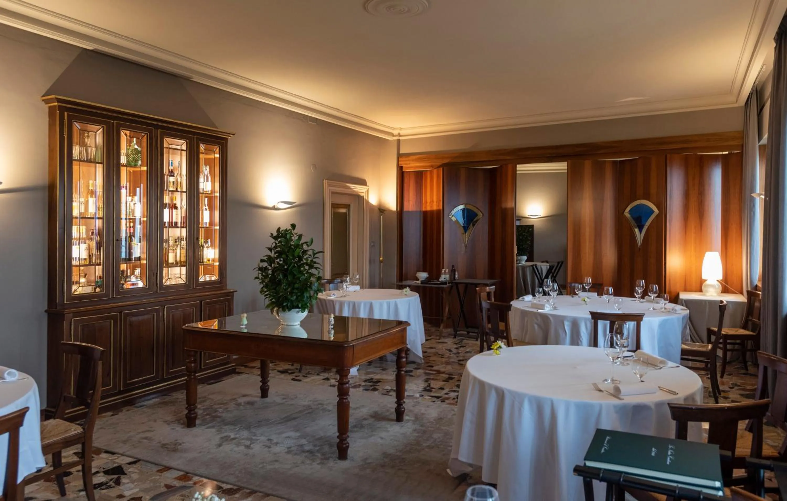 Restaurant/places to eat in Dimora Cordero