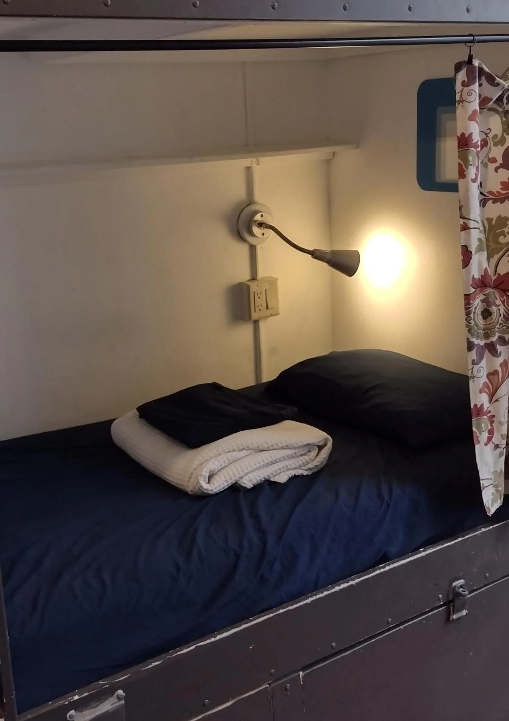 Bed in Adelaide Hostel