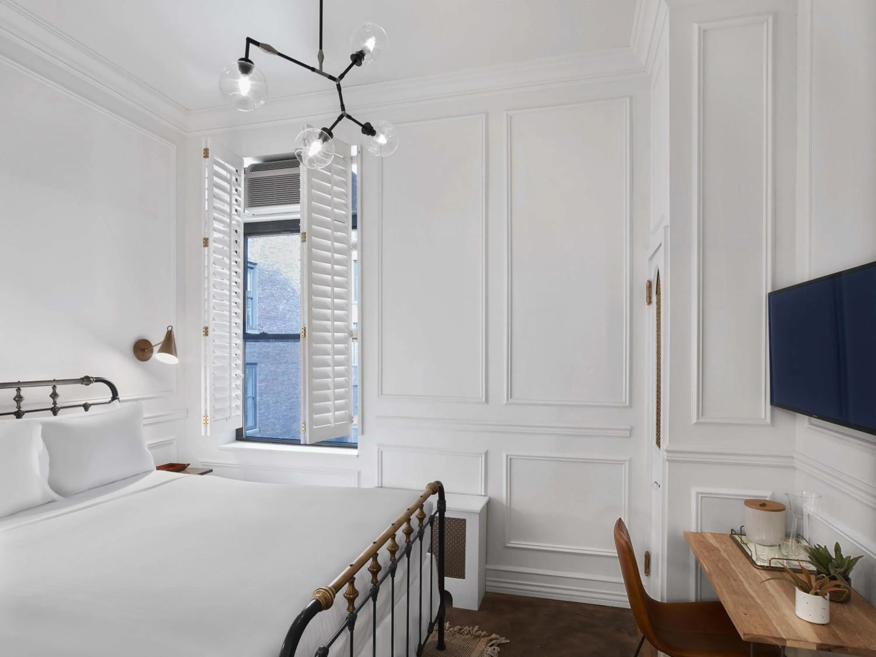 Bedroom, Bed in Life Hotel New York