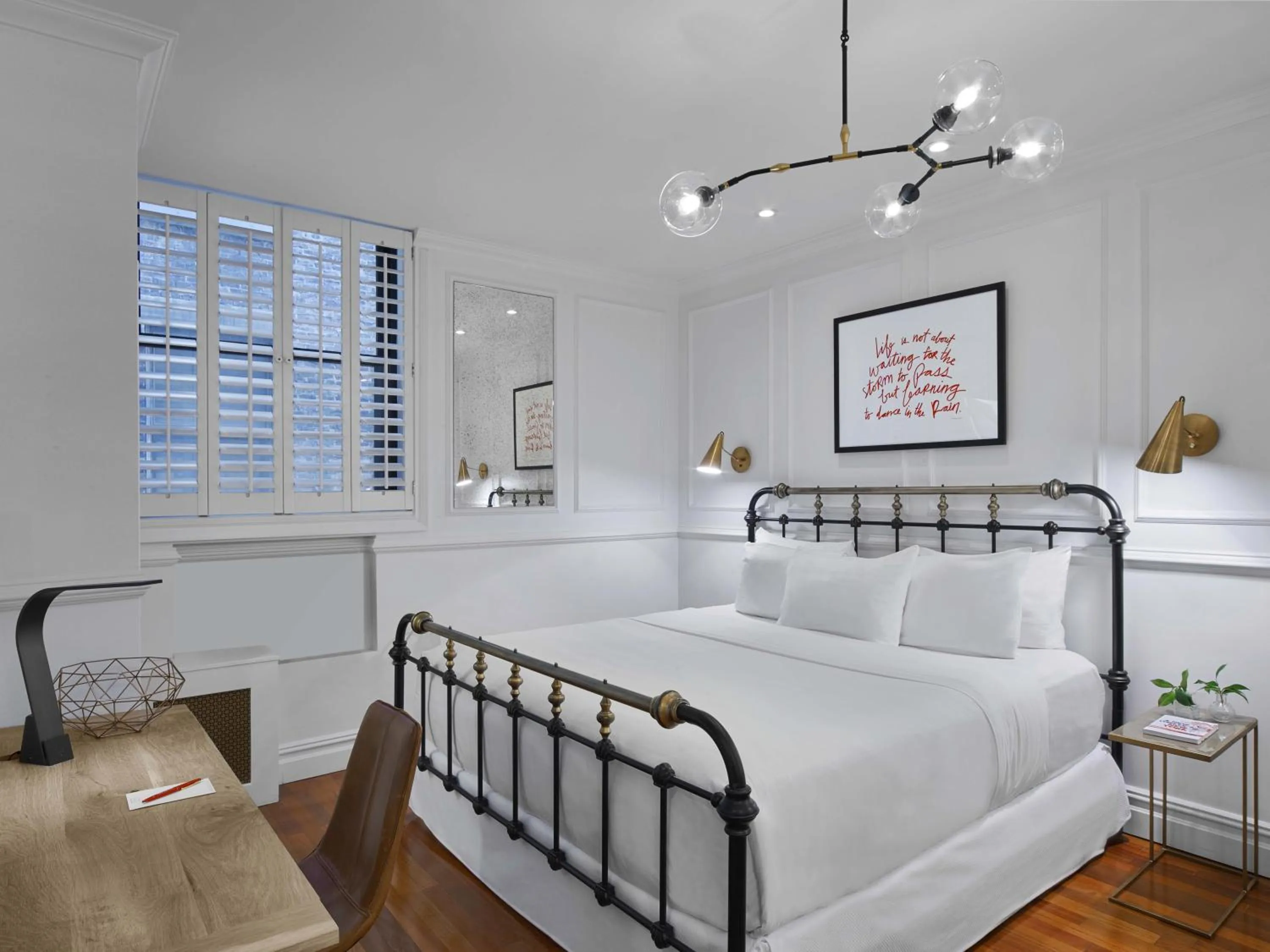 Bed in Life Hotel New York