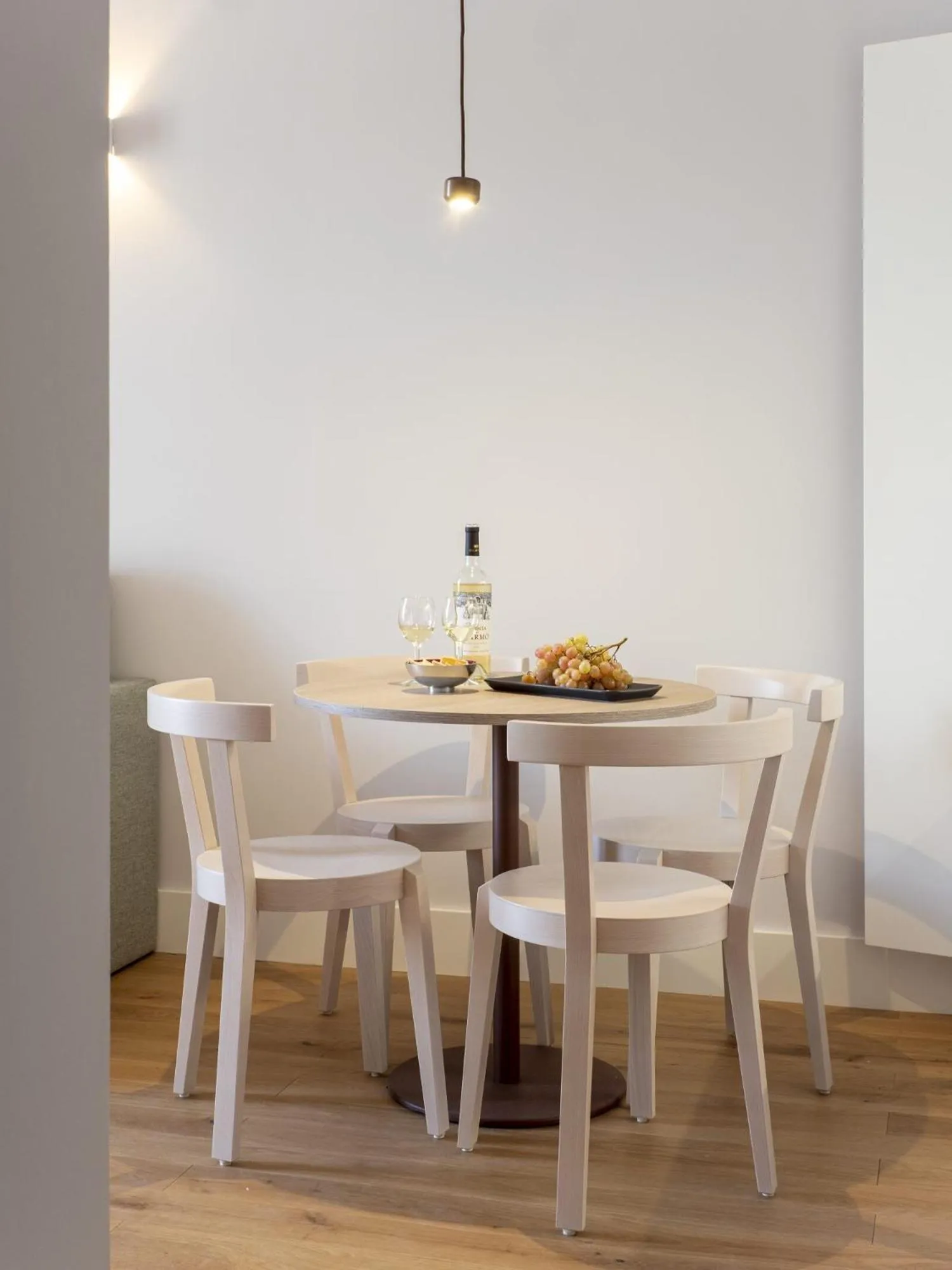 Dining area in Lisbon Serviced Apartments - Madalena
