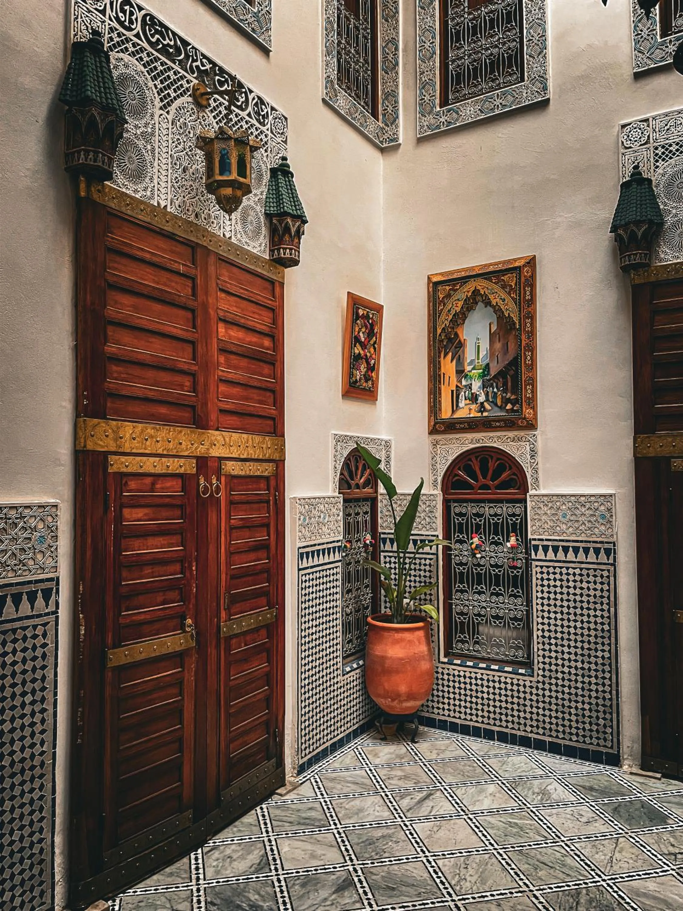 Property building in Riad Rasia