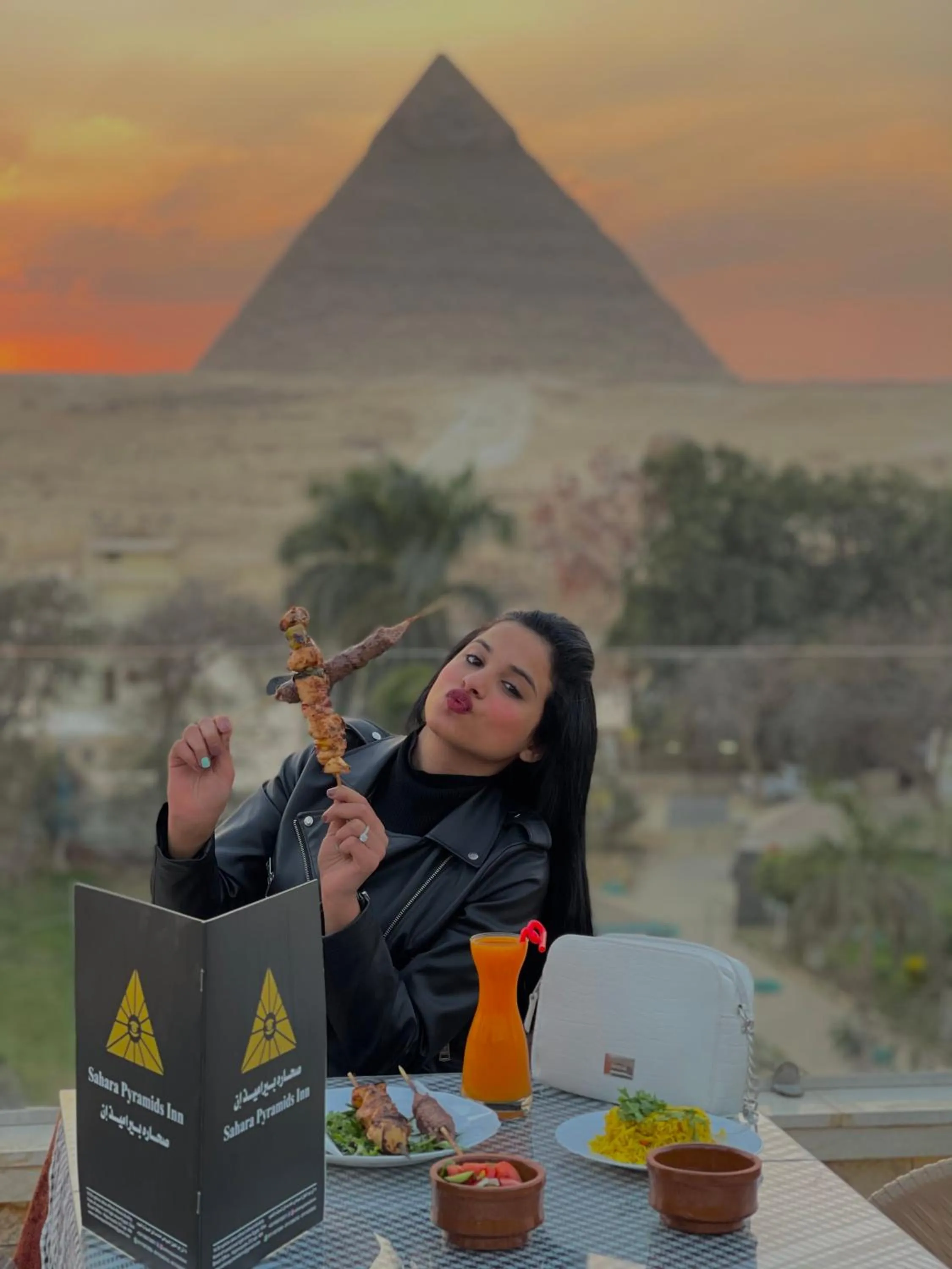 Day in Sahara Pyramids Inn